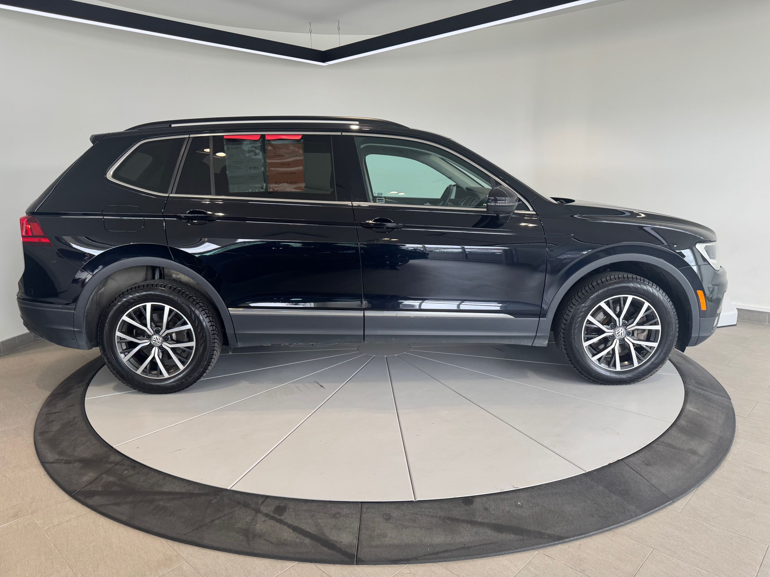 2021 Volkswagen Tiguan COMFORTLINE + TOIT + A/C + CARPLAY + WOW ++
