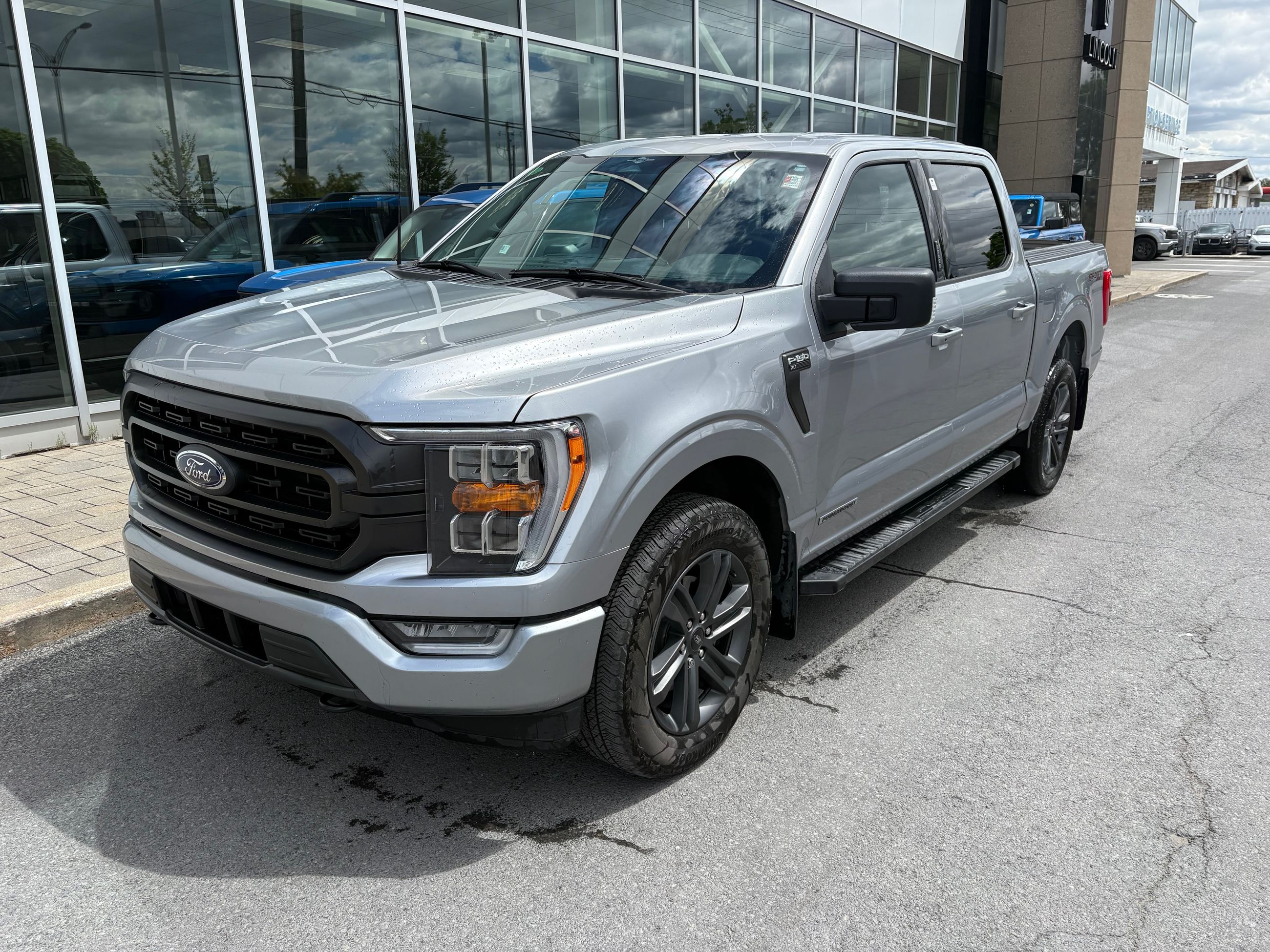 2023 Ford F-150 XLT | 302A | 3.5 HYBRID | ENSEMBLE SPORT |