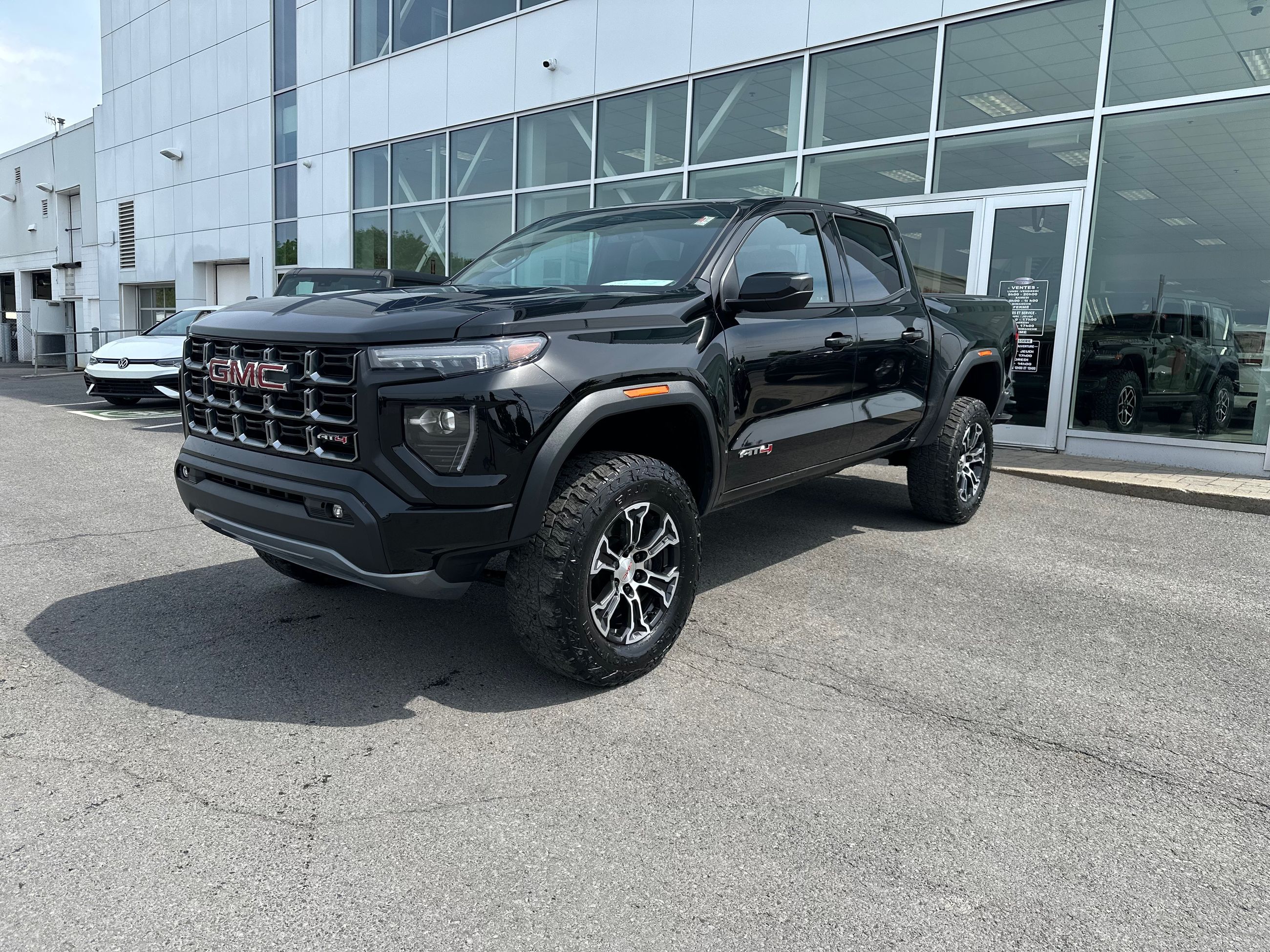 2024 GMC Canyon AT4 | CREW | 4X4 | TOIT | CARPLAY | LIFT 2PO |