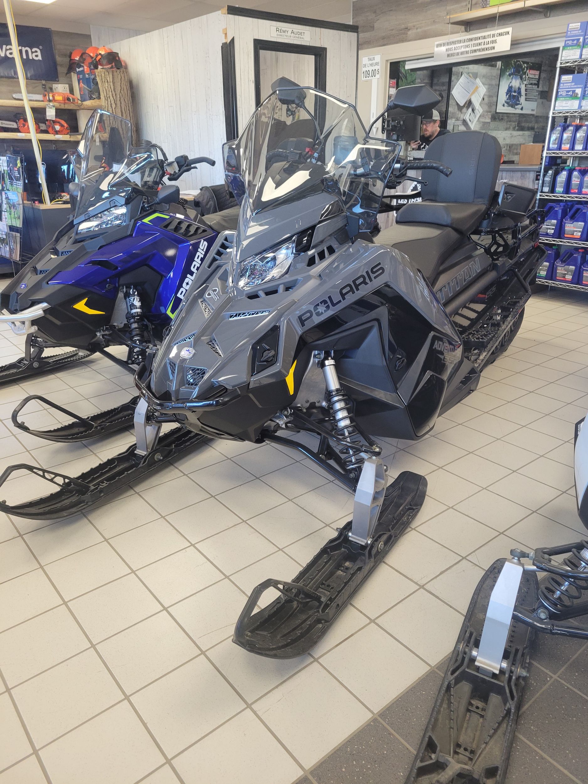 2025 Polaris TITAN 650 ADVENTURE Quantité limitée!