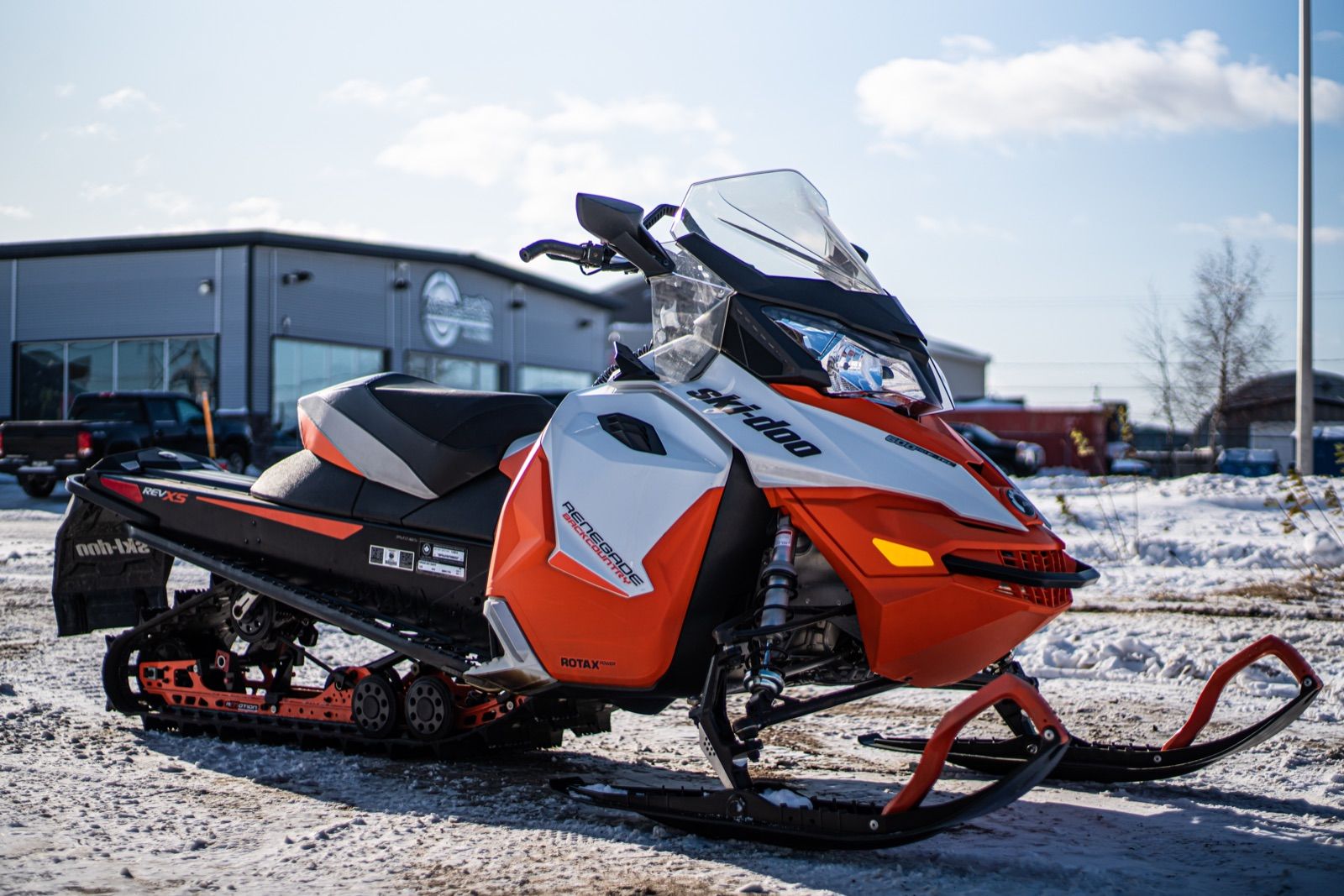 SeptIles Motosports SkiDoo RENEGADE 600 ETEC 137 2015 d'occasion à