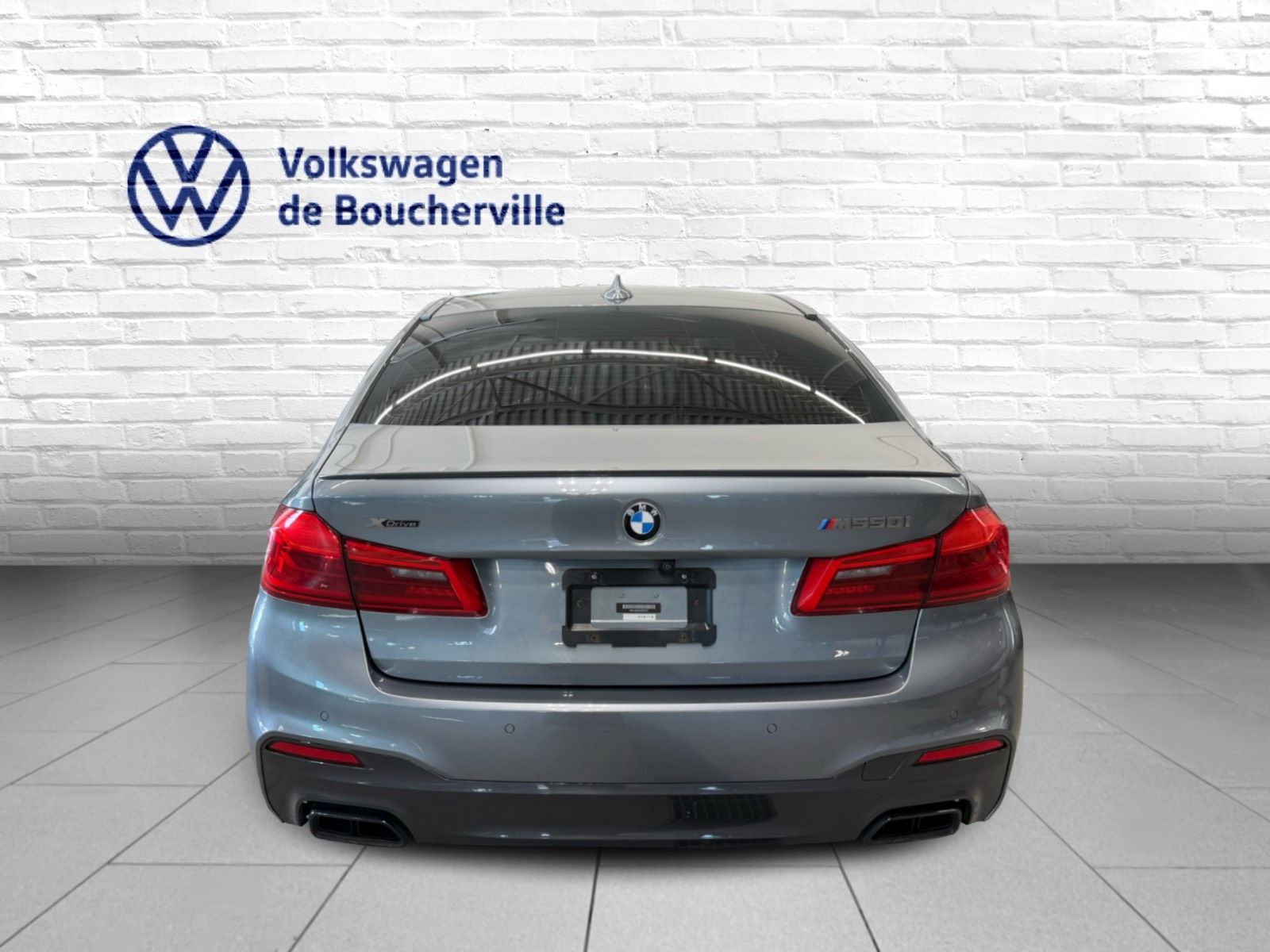 Photo 2018 BMW 5 Series M550i xDrive #5