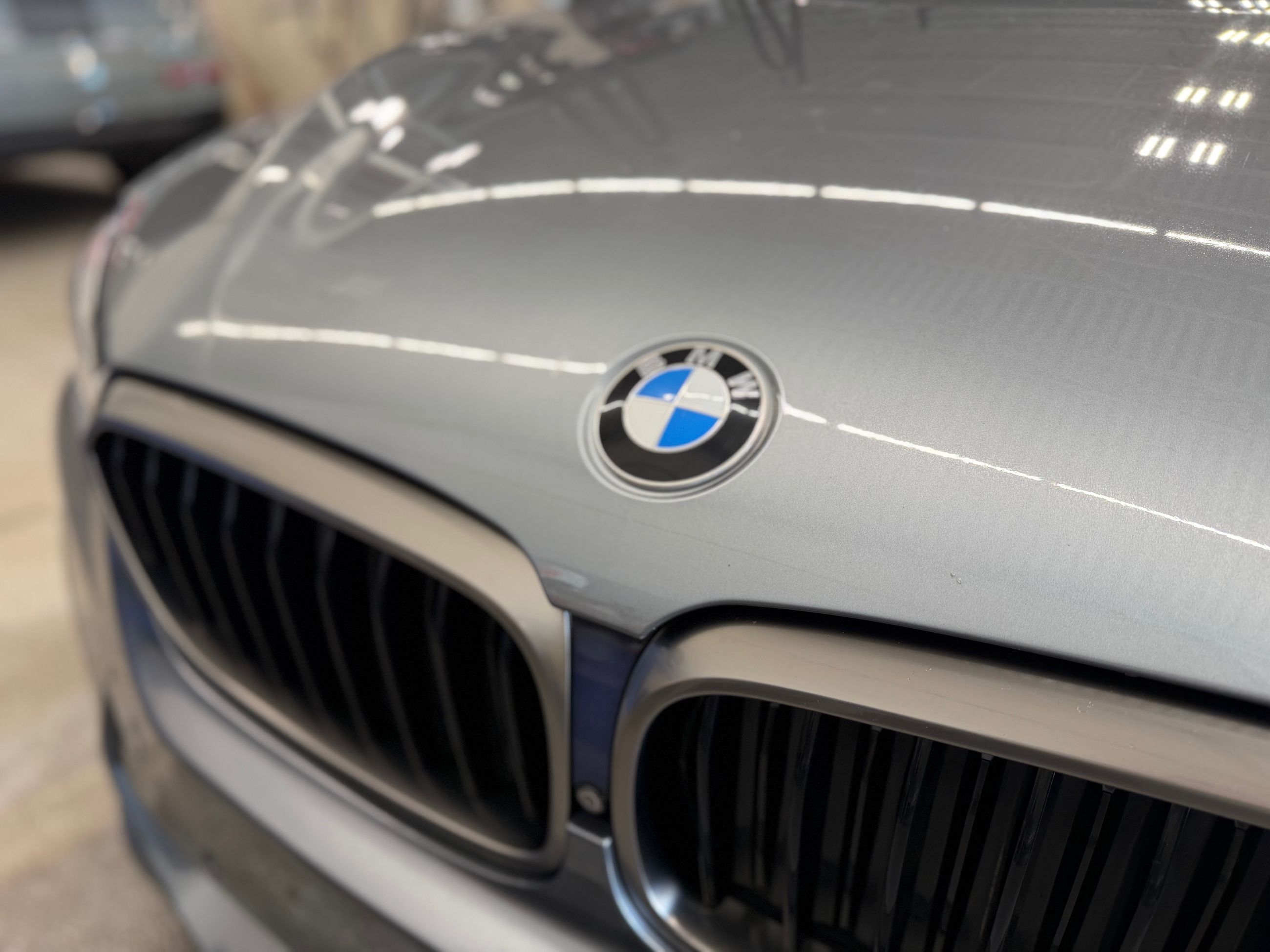 Photo 2018 BMW 5 Series M550i xDrive #7
