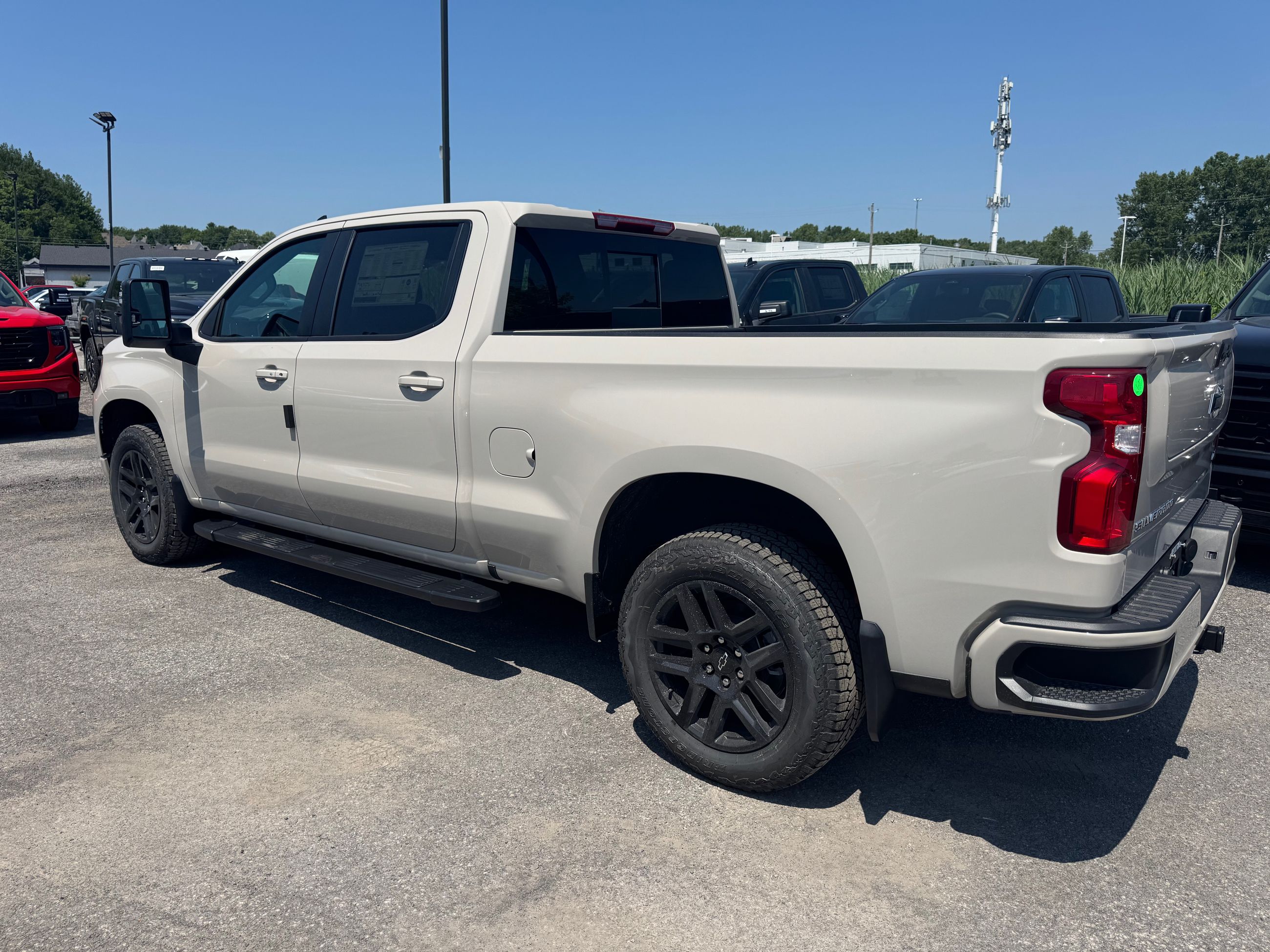 Photo Chevrolet Silverado 1500 RST 2026 #3