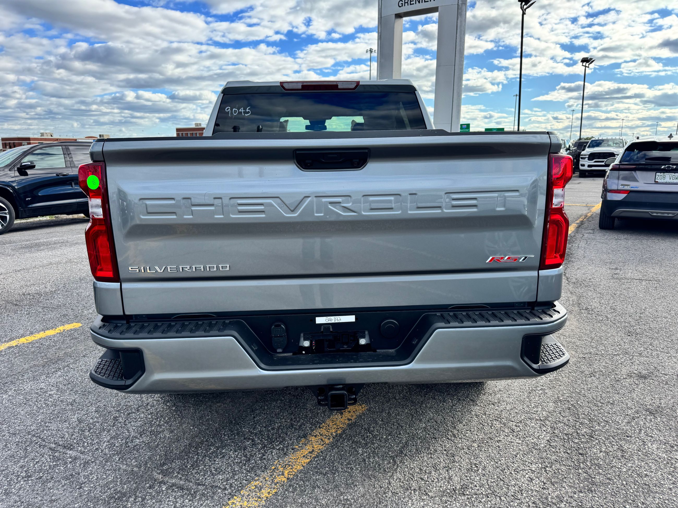 Photo 2026 Chevrolet Silverado 1500 RST #5