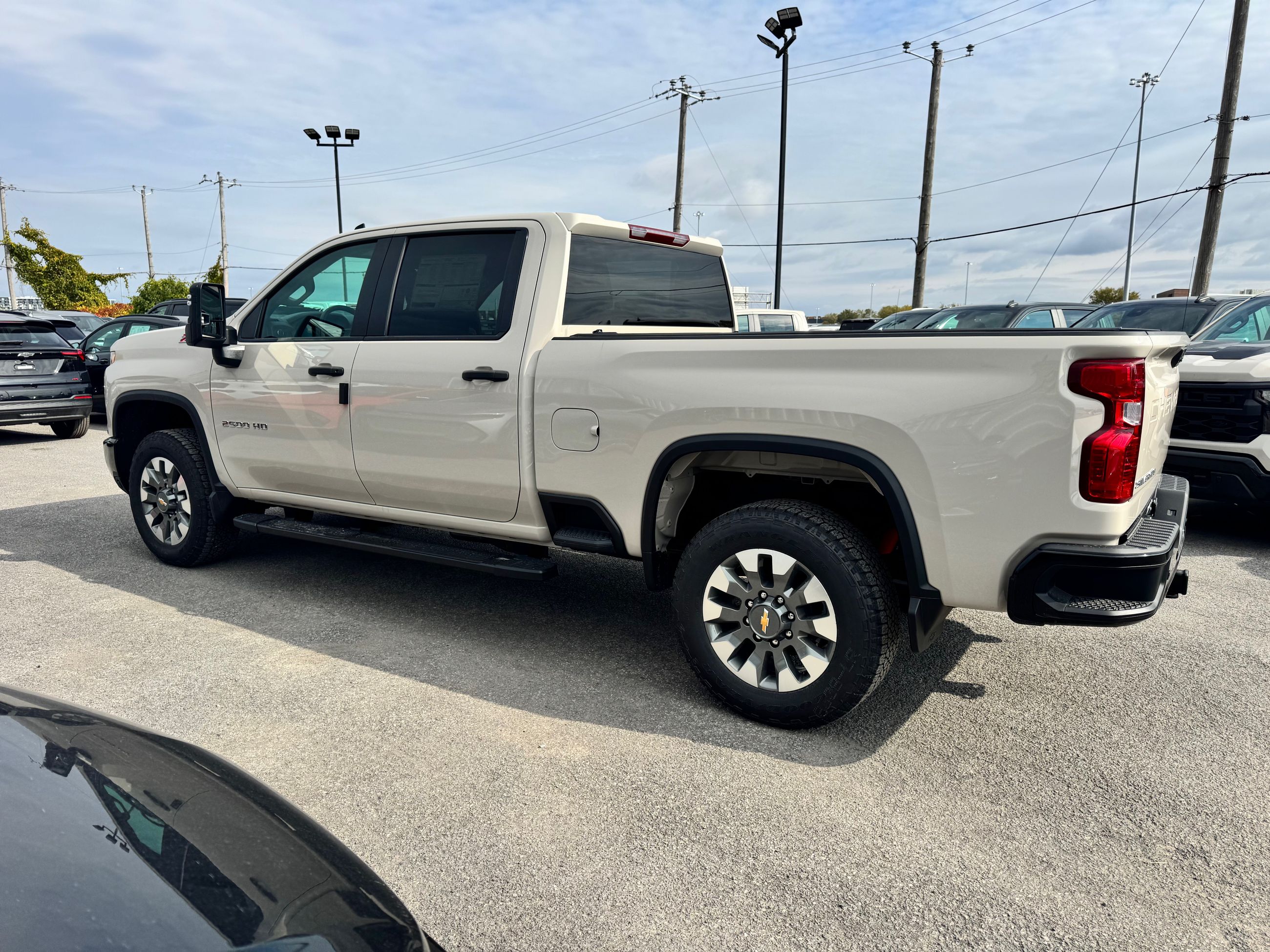 Photo 2026 Chevrolet Silverado 2500 HD CUSTOM #3