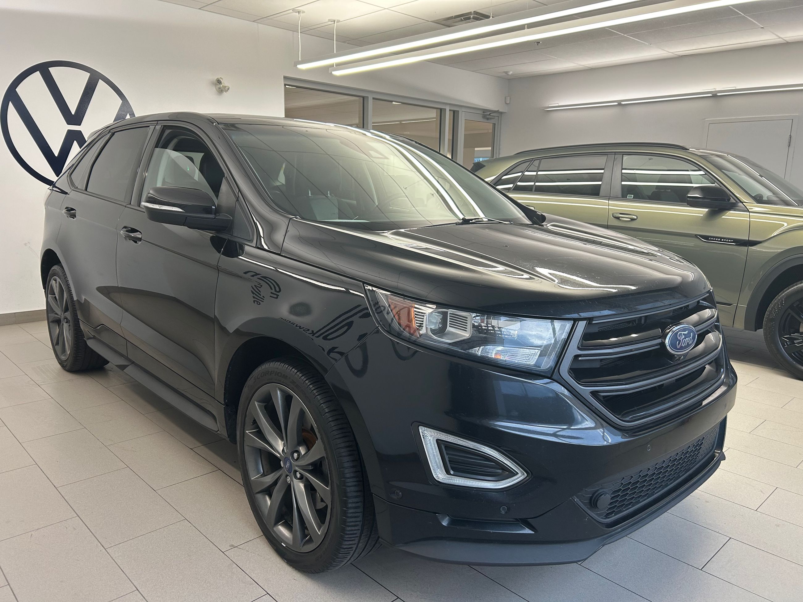 Photo 2018 Ford Edge SPORT #2