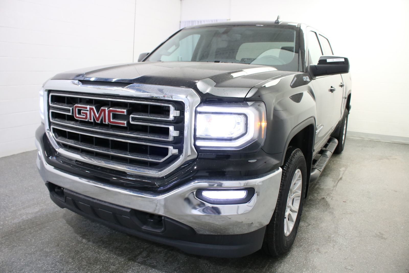 Gmc Sierra 1500 Sle Kodiak 2018 Noir Neuf 498780 Grenier