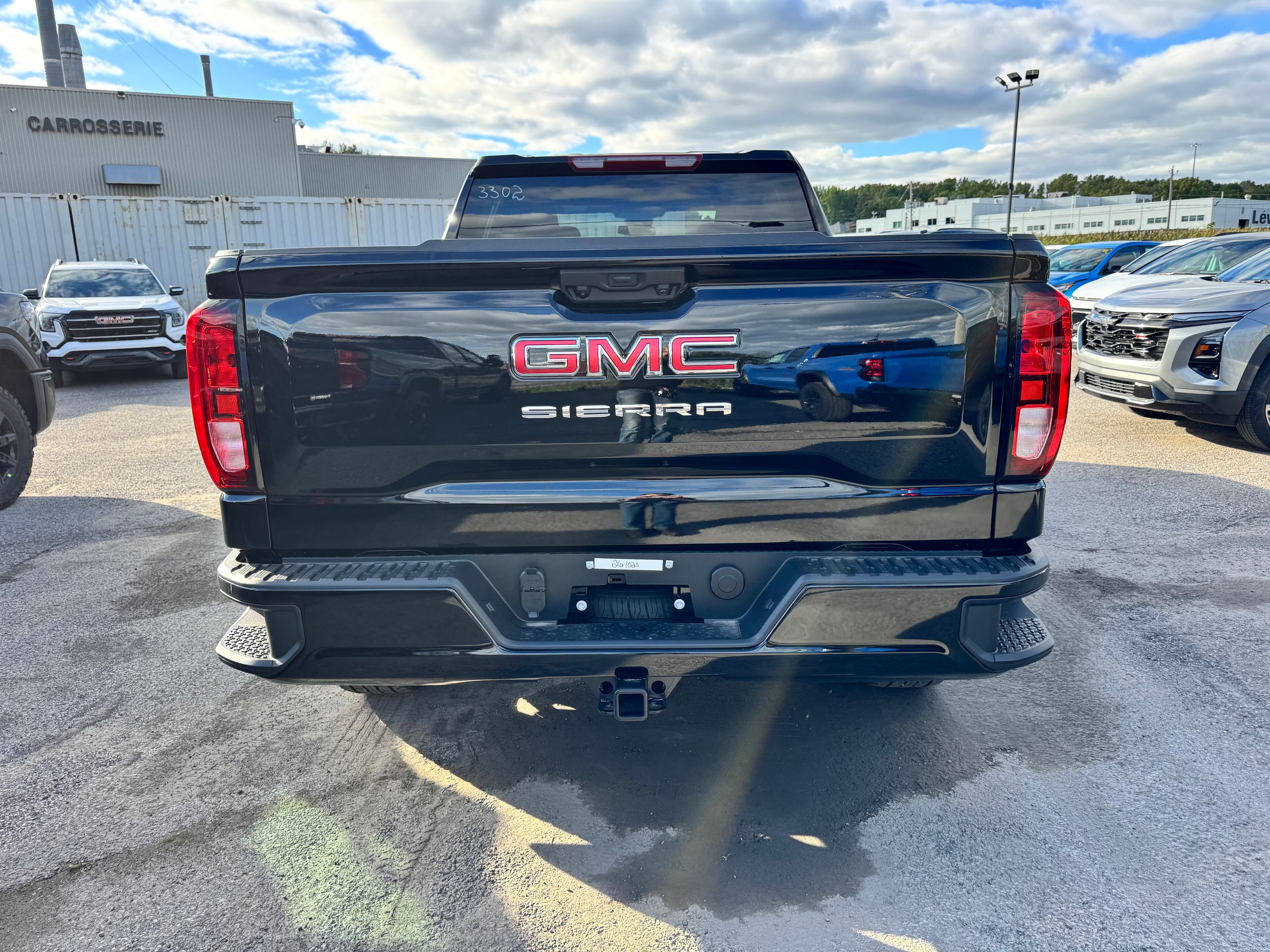 Photo GMC Sierra 1500 PRO 2026 #4