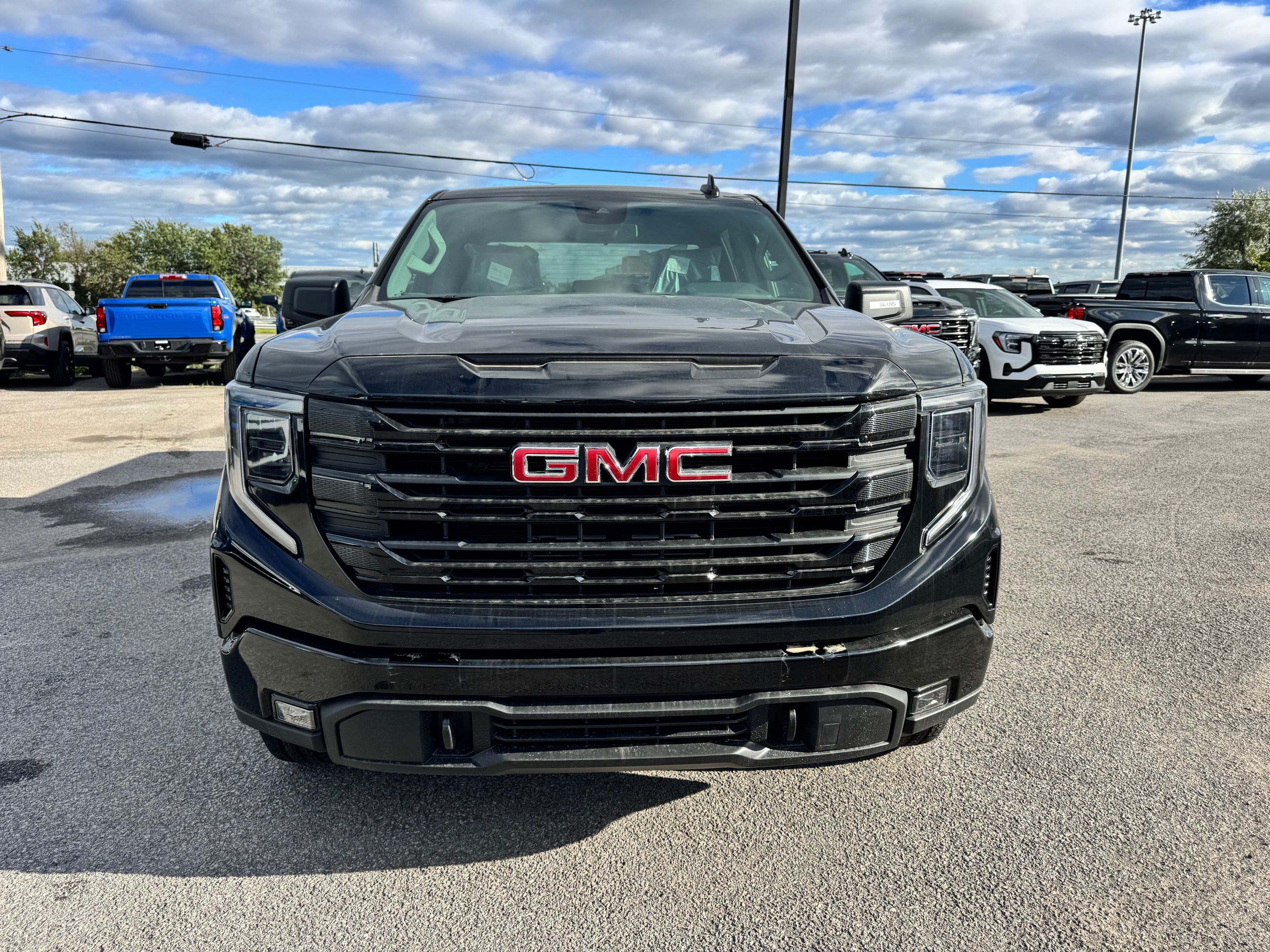 Photo 2026 GMC Sierra 1500 ELEVATION #2