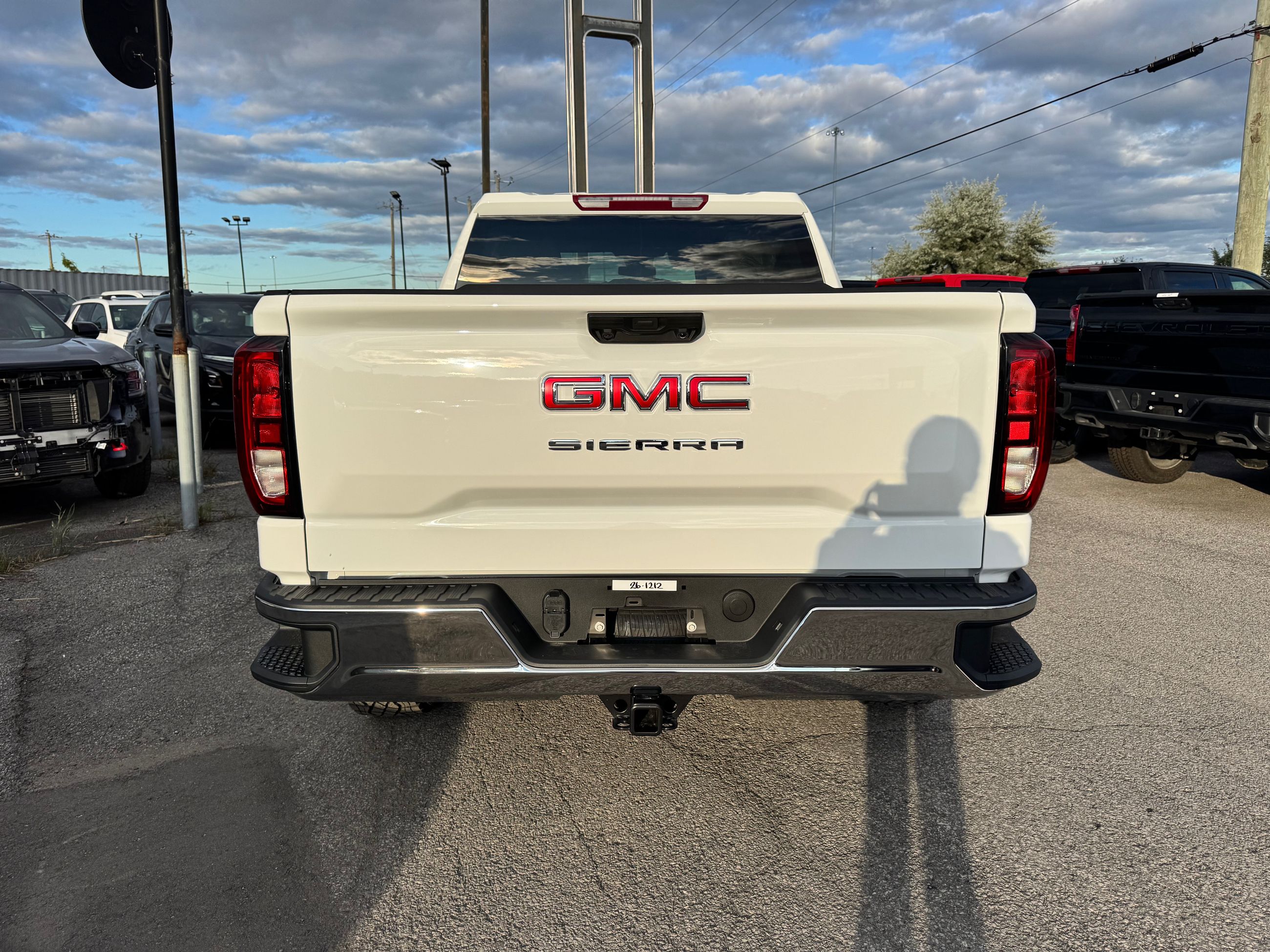 Photo 2026 GMC Sierra 1500 PRO #5