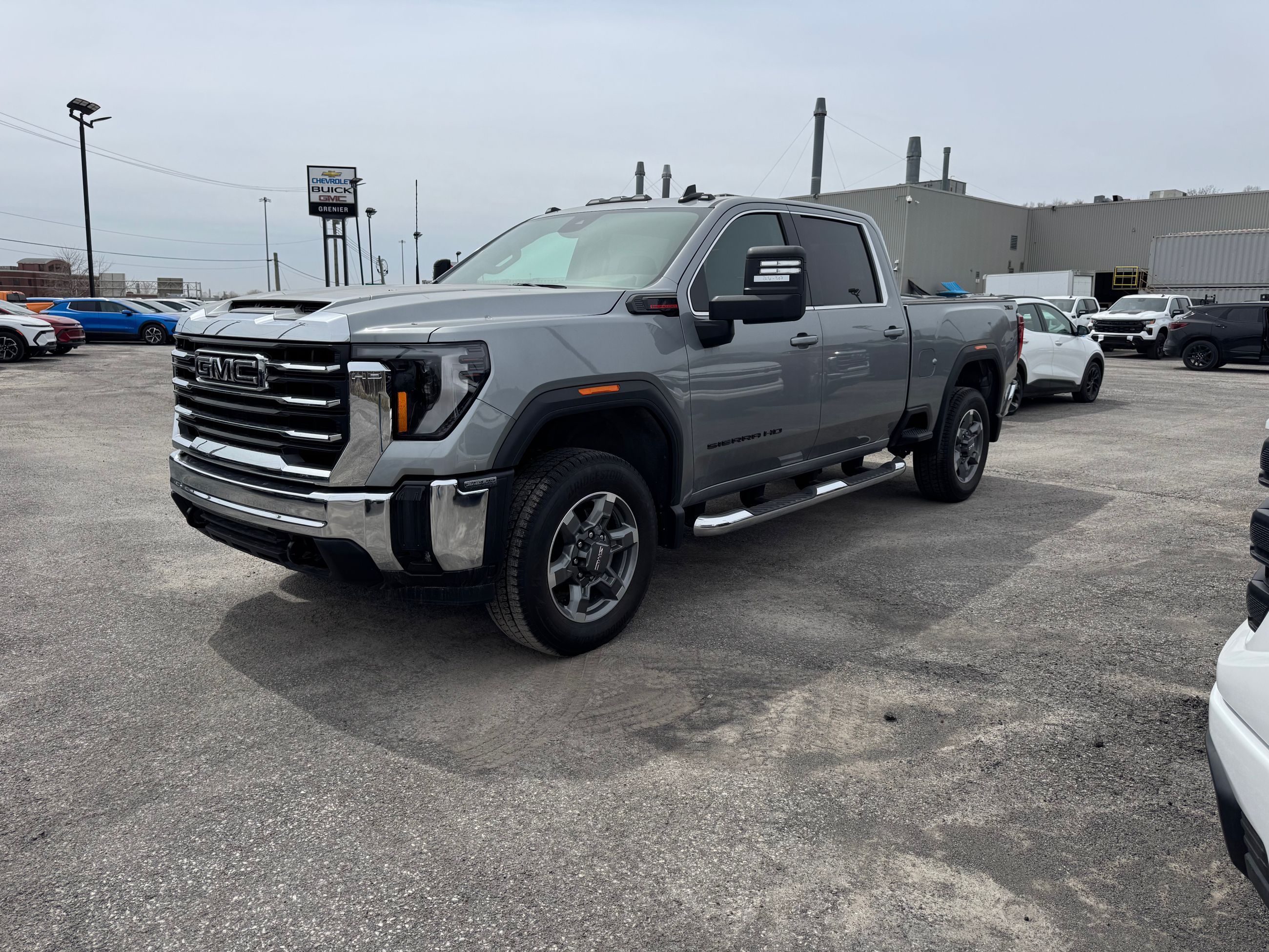 2026 GMC Sierra 2500HD SLE