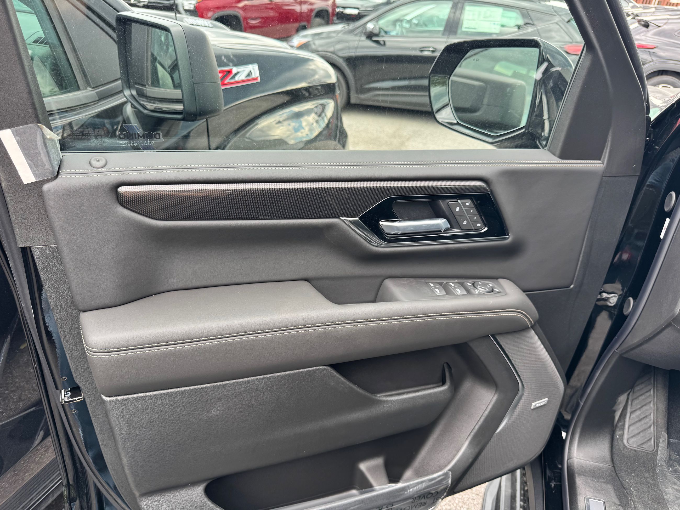 Photo GMC Yukon XL Elevation 2026 #7