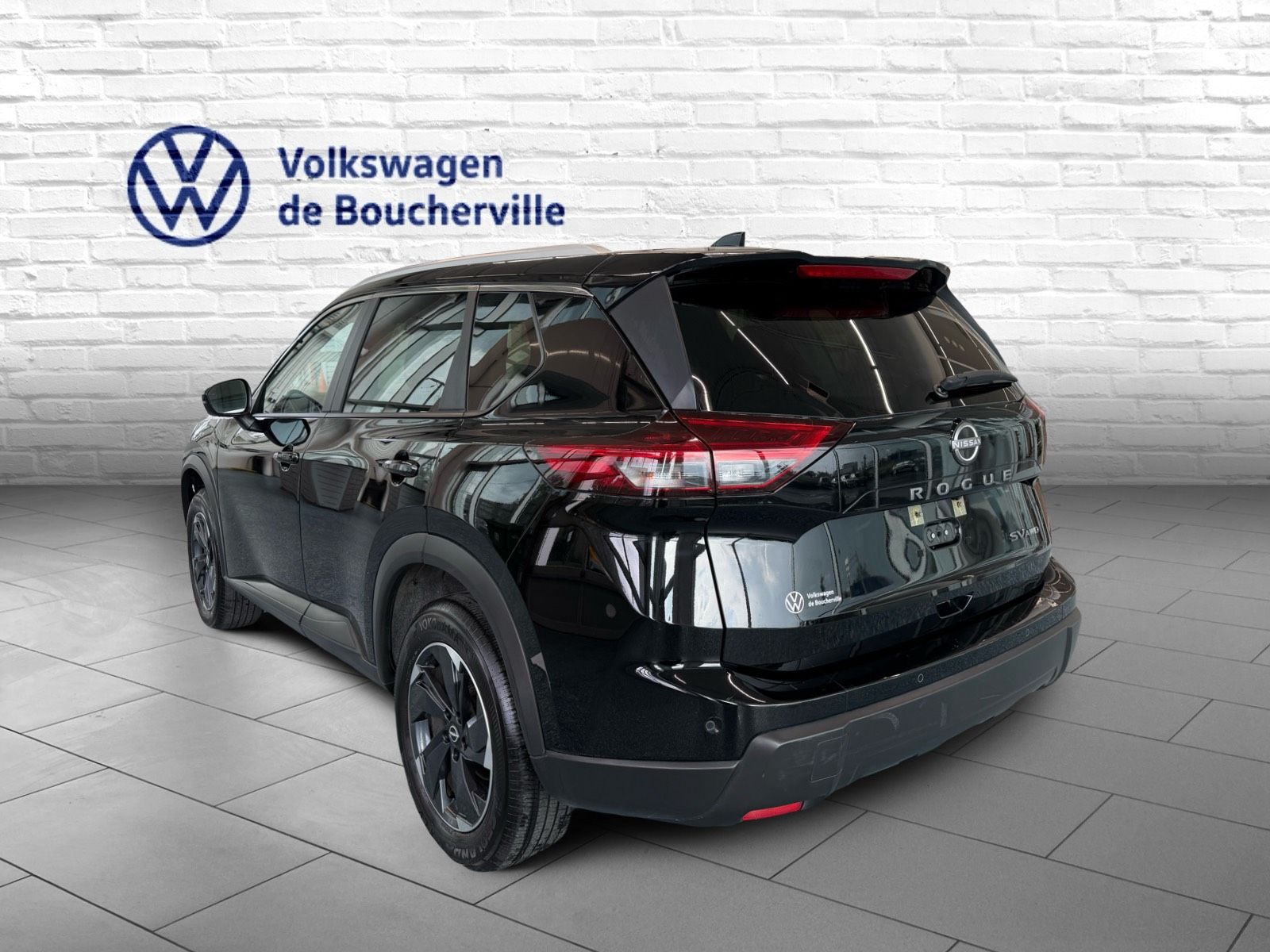 Photo 2024 Nissan Rogue SV Moonroof #3