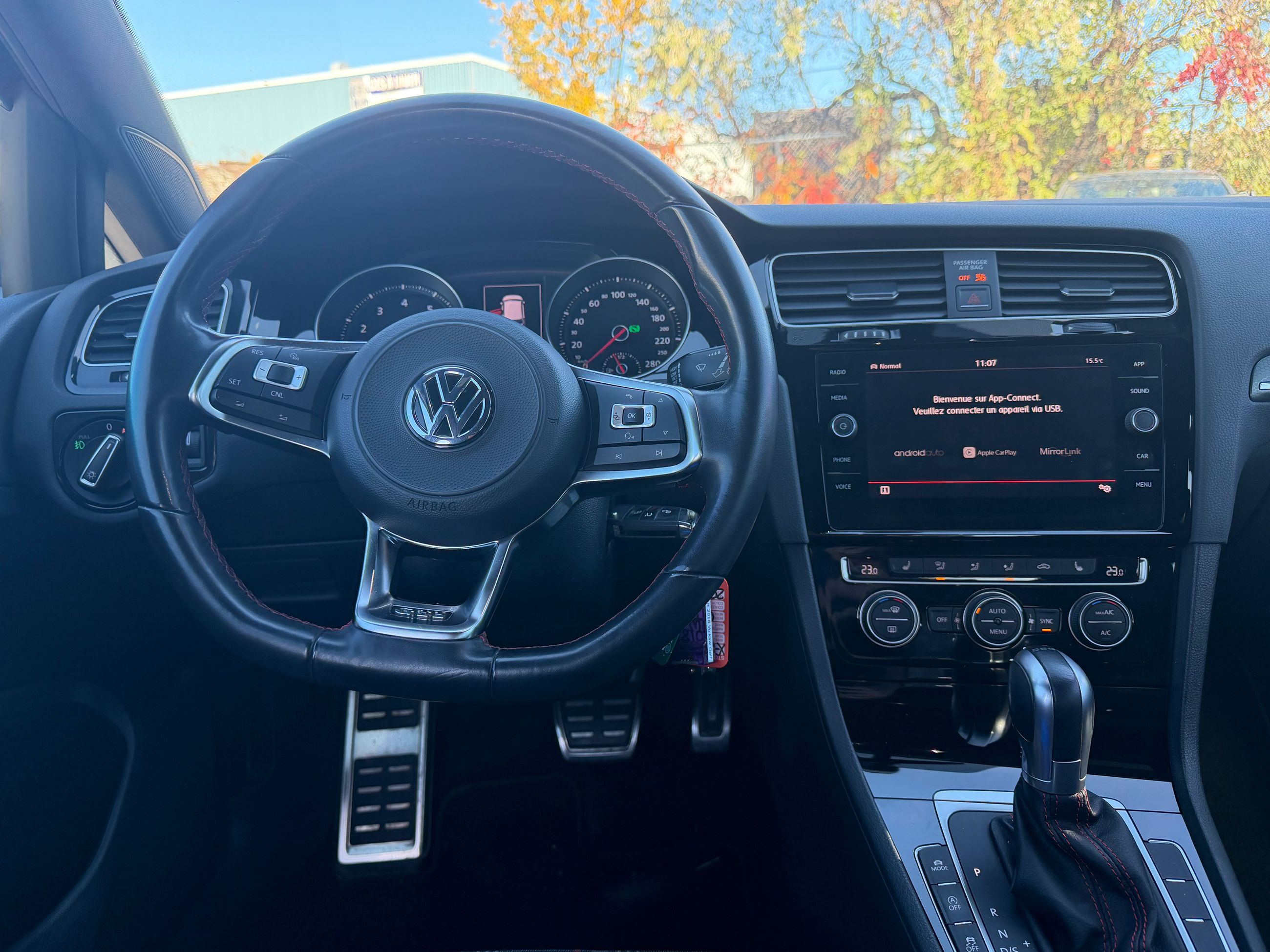 Photo Volkswagen Golf GTI 2018 #4