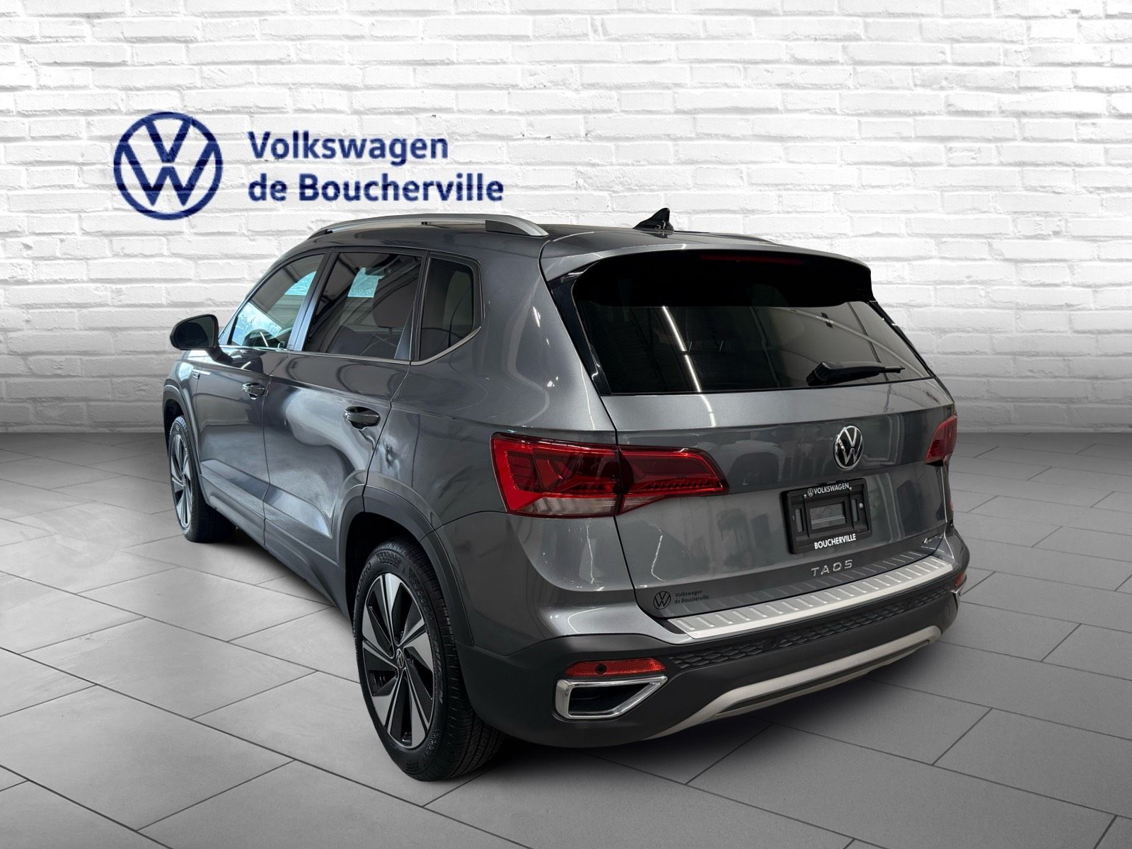 Photo 2024 Volkswagen Taos Highline #3