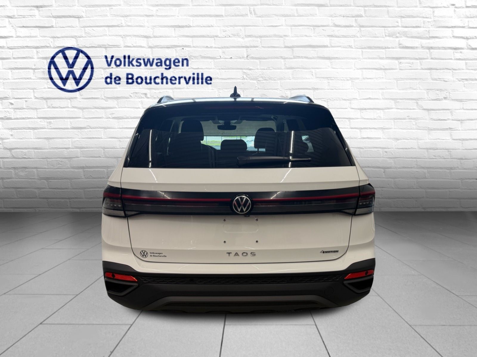 Photo 2025 Volkswagen Taos Comfortline Black Edition #6