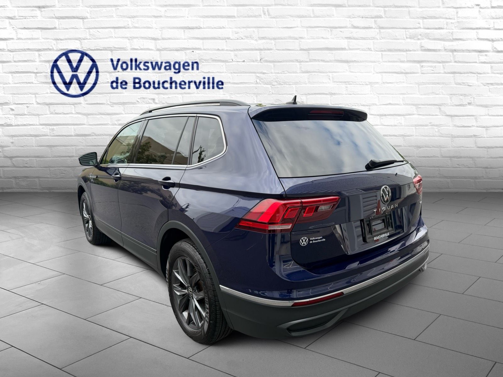 Photo 2023 Volkswagen Tiguan Comfortline #3