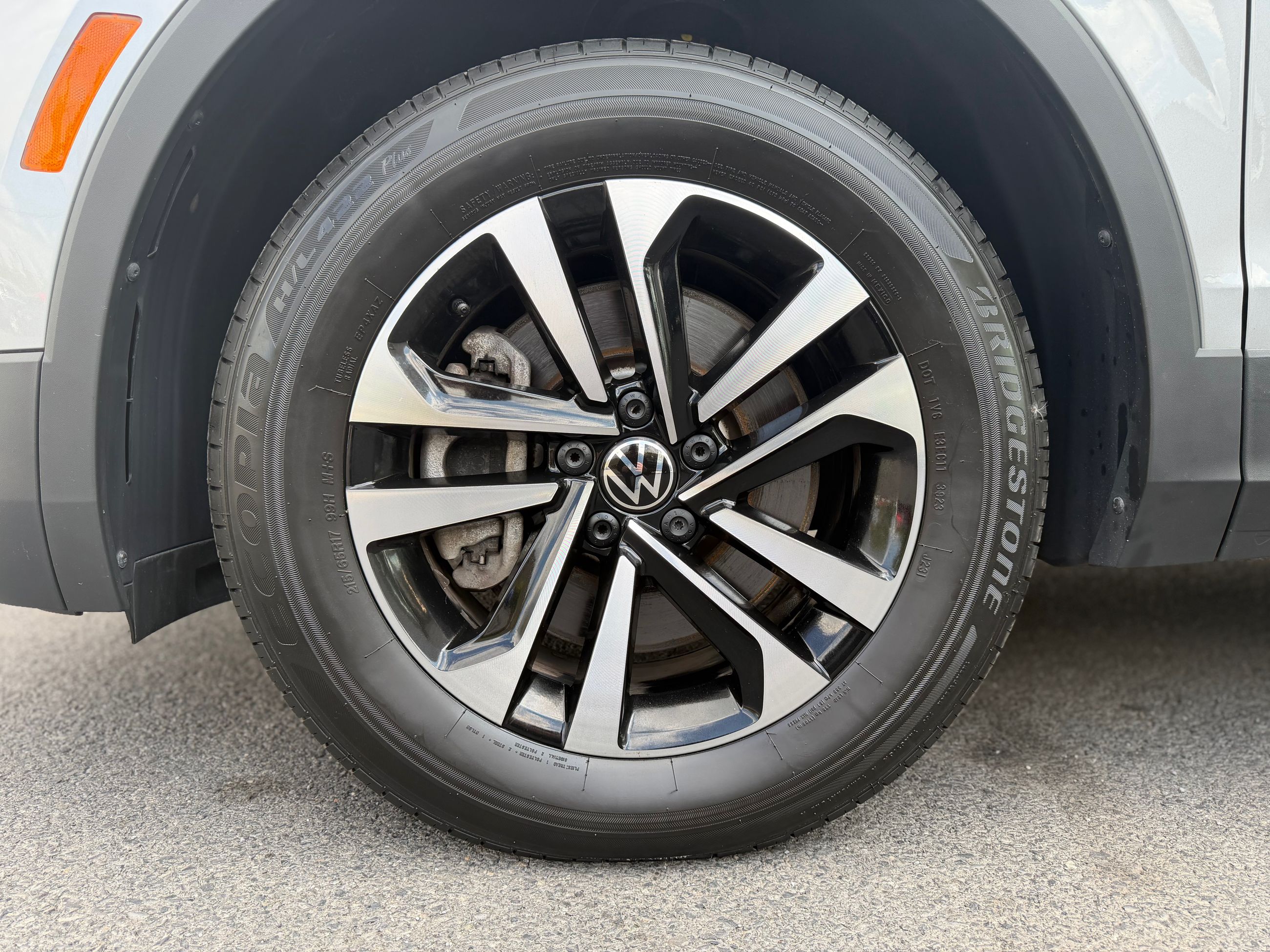Photo 2024 Volkswagen Tiguan Trendline #8