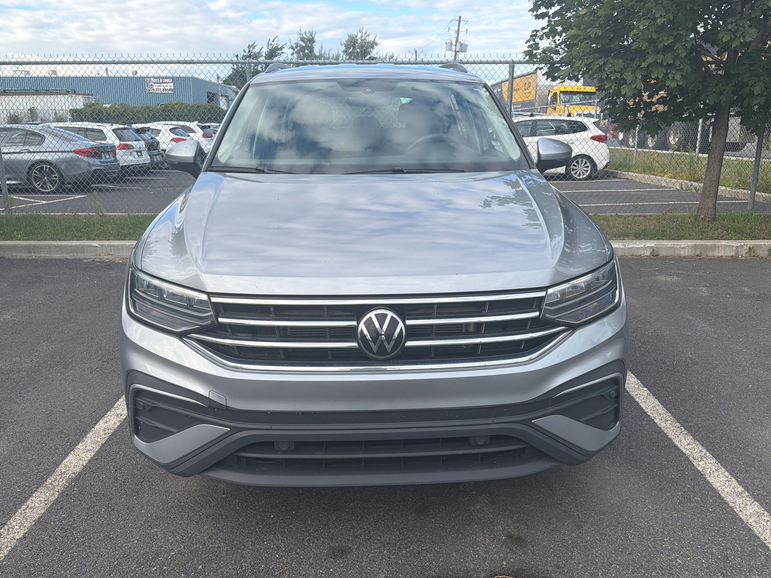 Photo 2024 Volkswagen Tiguan Trendline #2