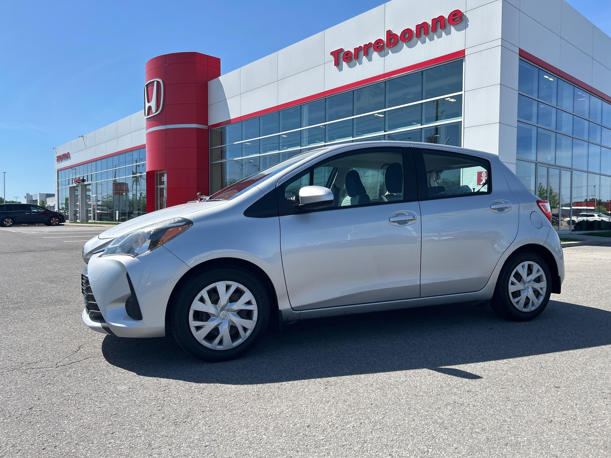2018 Toyota Yaris LE