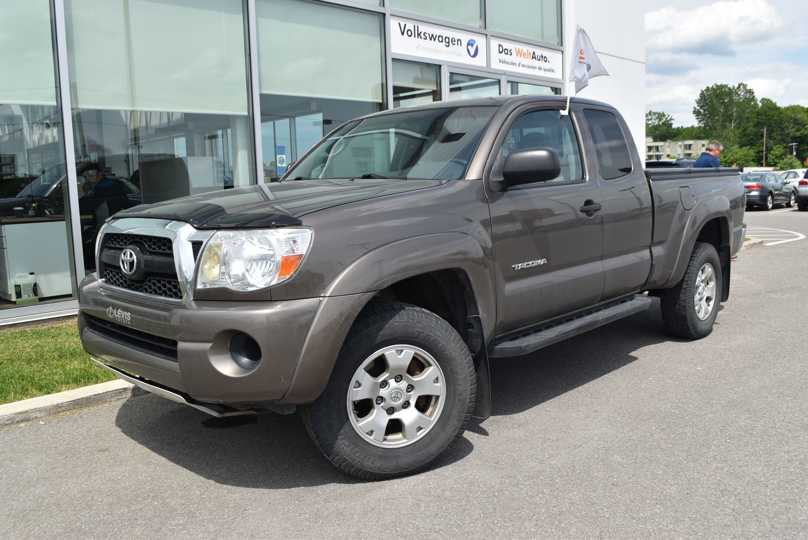 Used 2011 Toyota Tacoma Sr5 Grey 147 943 Km For Sale 16498 0 Volkswagen Laurentides V1034a