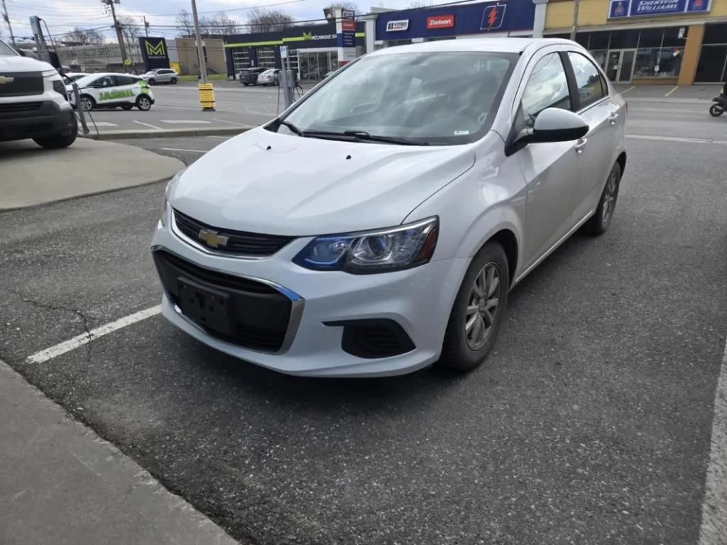 Chevrolet Sonic LT FWD |DEMARREUR À DISTANCE| |VOLANT SPORT| 2017