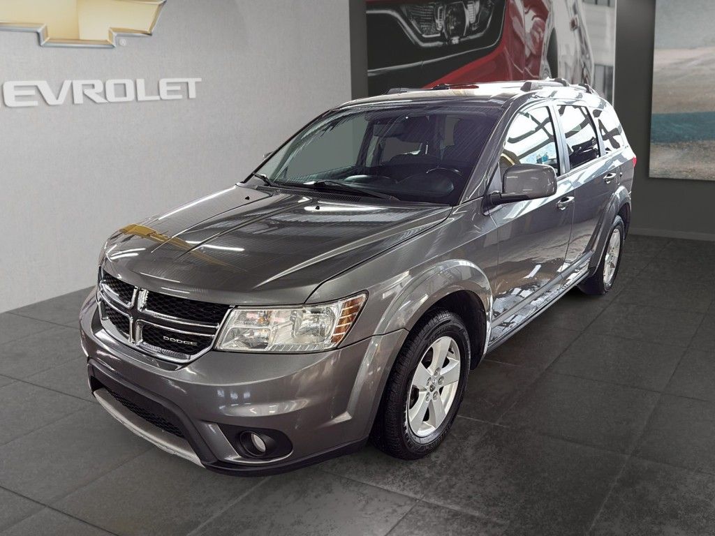 Dodge Journey SXT + GARANTIE DISPONIBLE + ENSEMBLE REMORQUAGE ! 2012