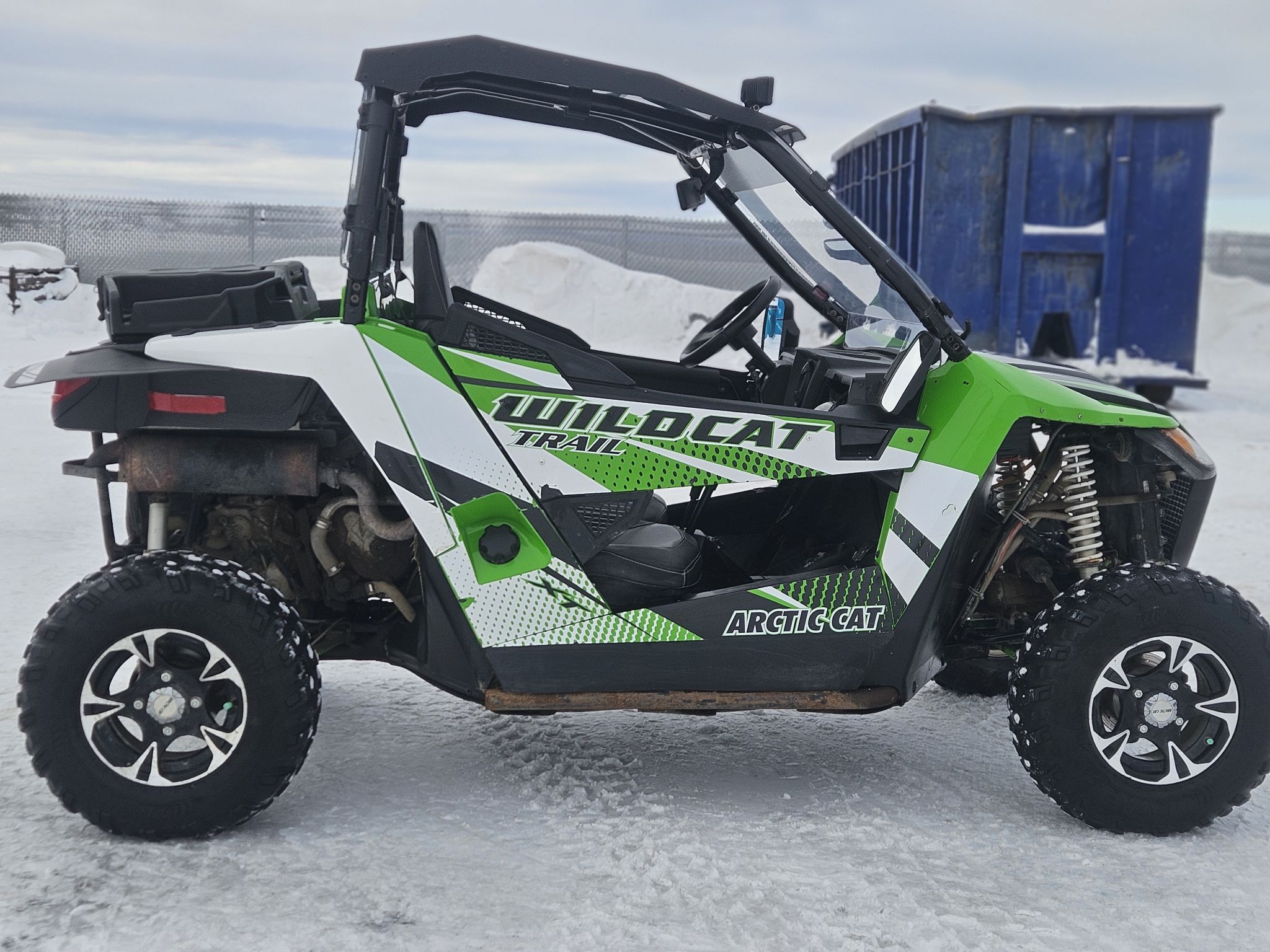 Arctic Cat WILDCAT 700  2015