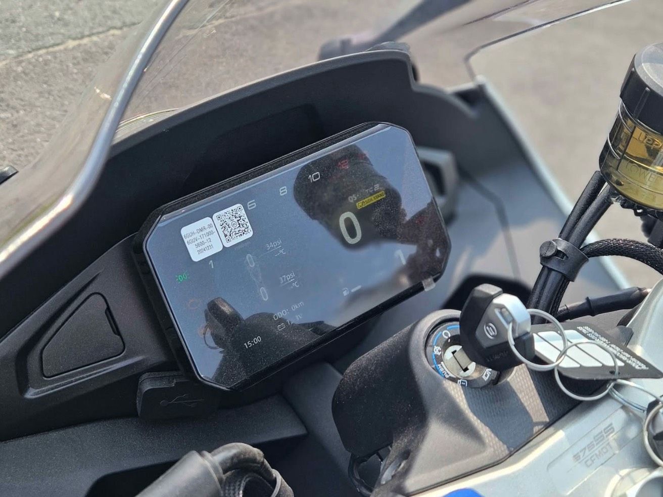CF Moto 675SS  2025