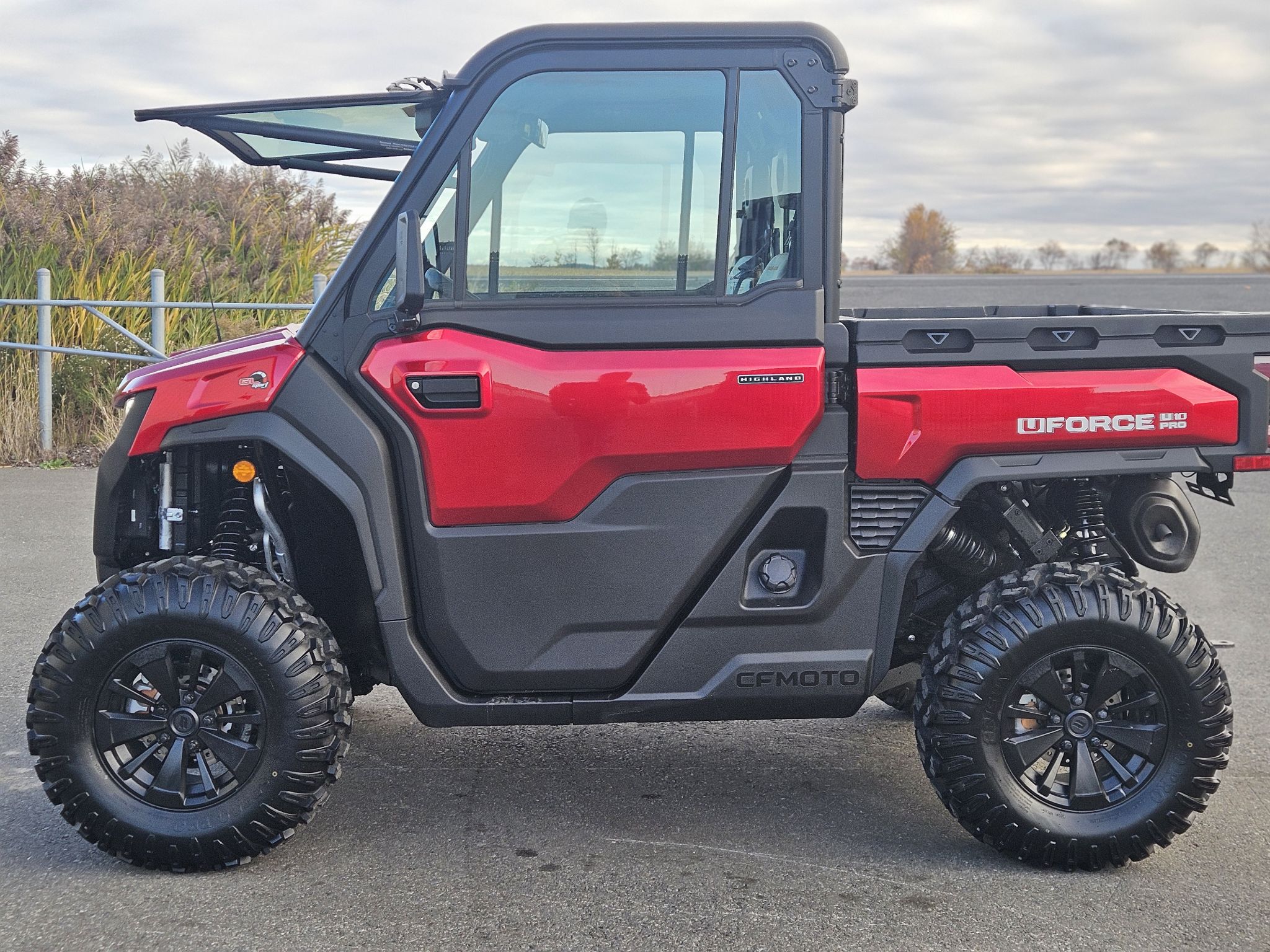 2025 CFMOTO UFORCE U10