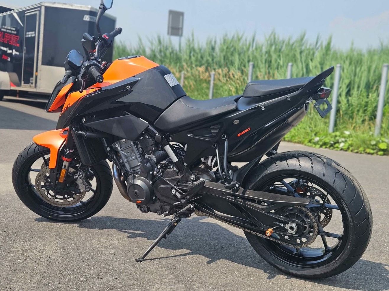 KTM DUKE  890  2022