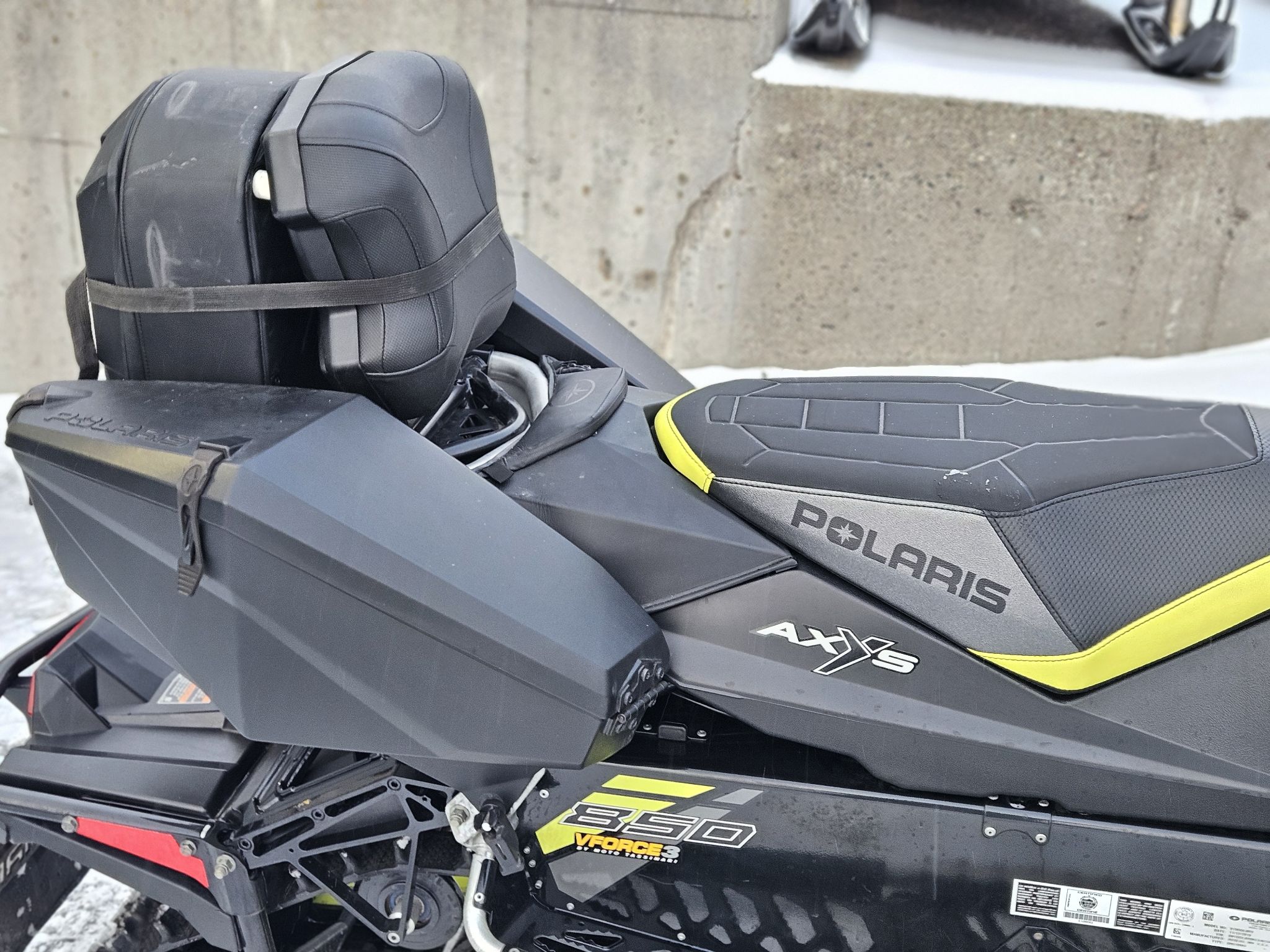Polaris 850 SWITCHBACK XCR  2019