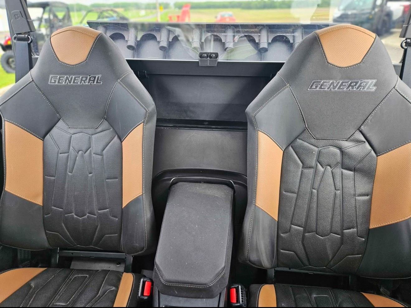 Polaris GENERAL 1000 DELUXE 4 UP 2022