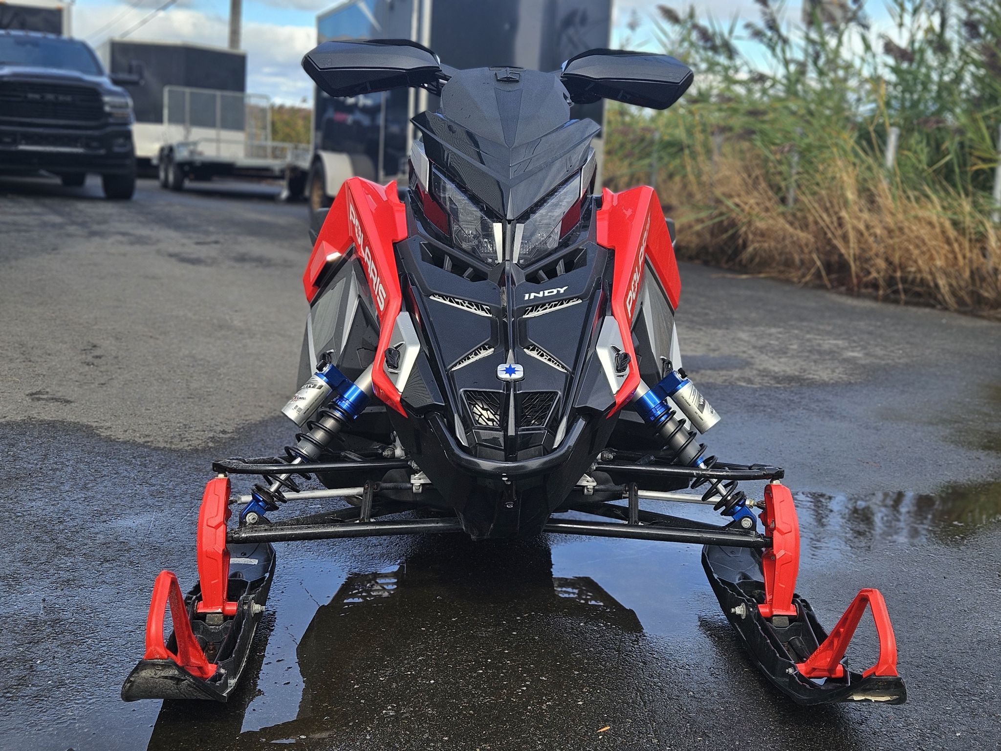 Polaris INDY VR1 850 MATRYS  2021