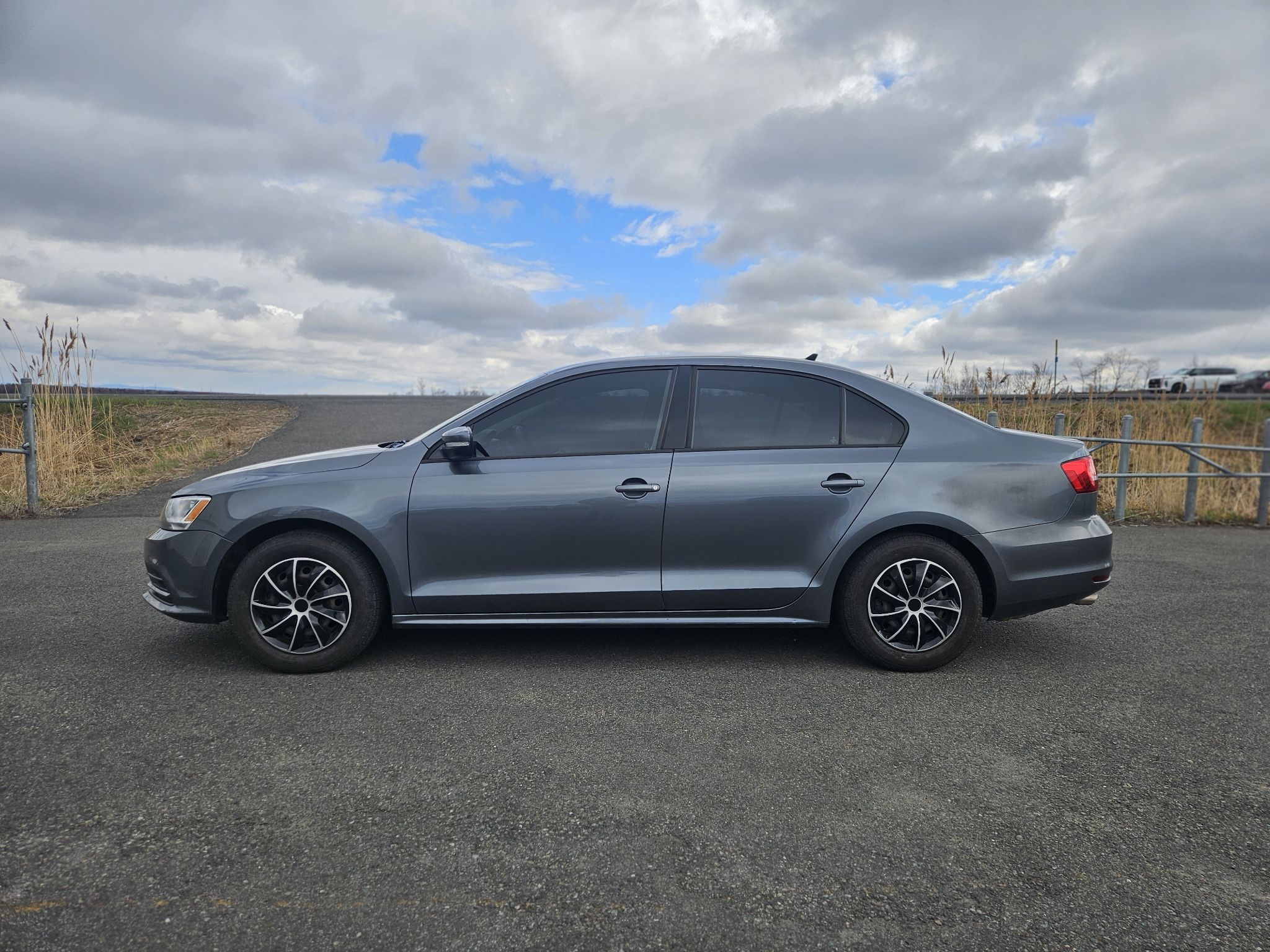 2015 VOLKWAGEN JETTA