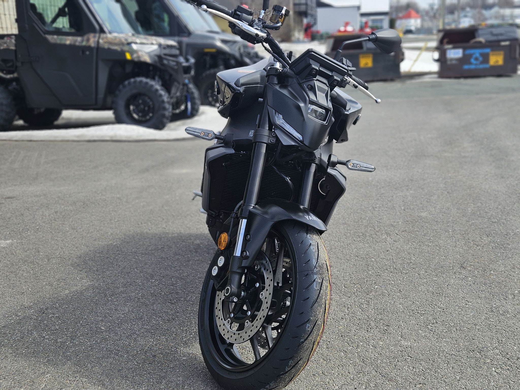 0 Yamaha MT-09