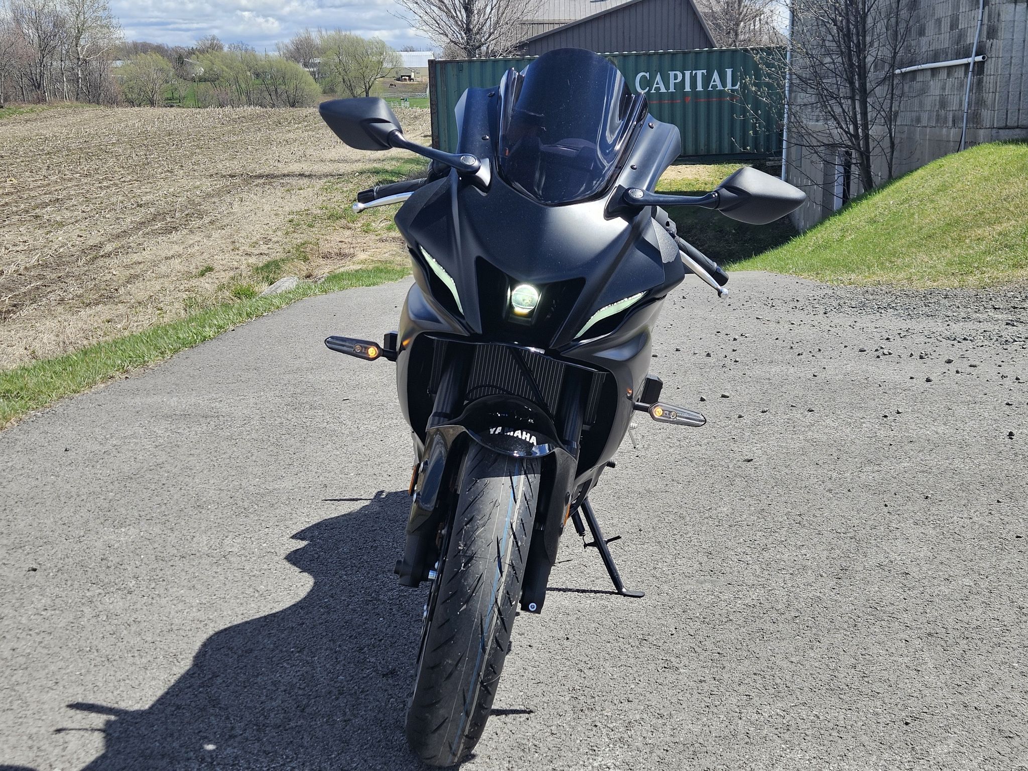 2025 Yamaha R7