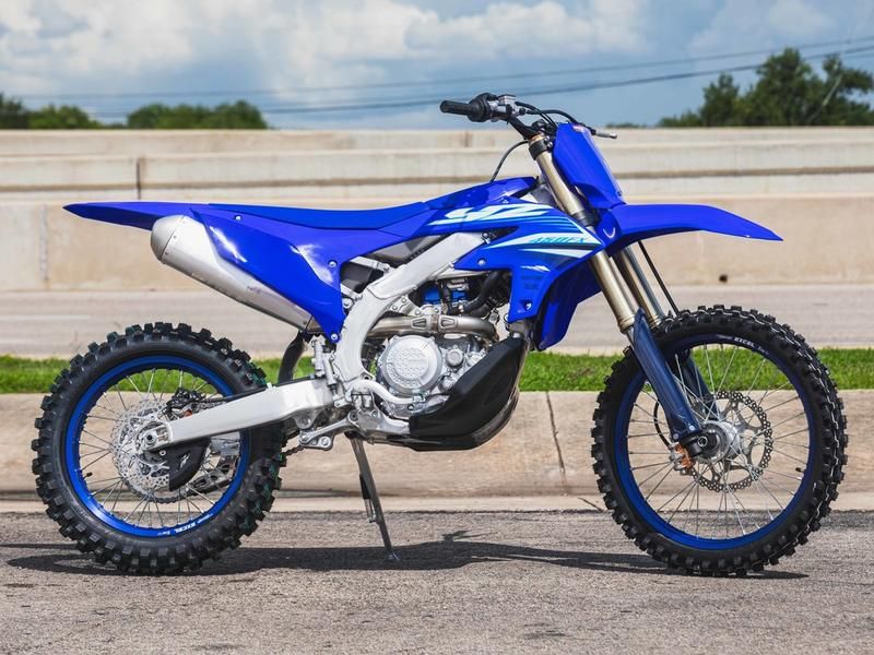 Yamaha YZ 450FX  2025