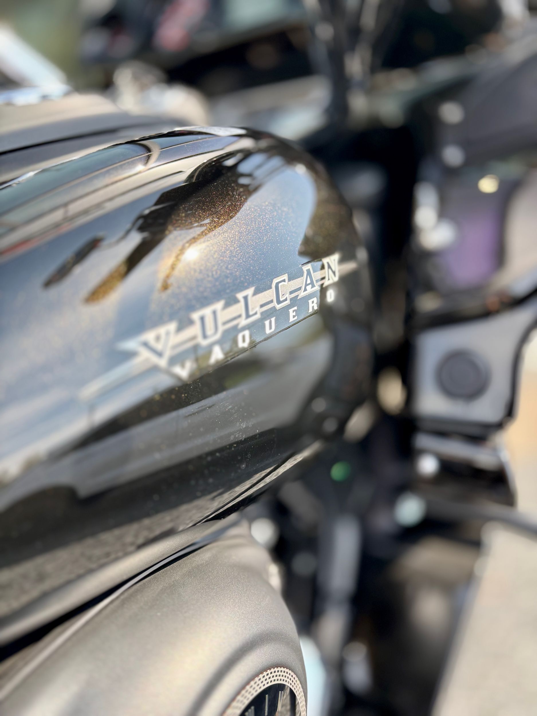 2025 Kawasaki VULCAN VAQUERO 1700 ABS K-ACT SOUND SYSTEM GOLDEN BLACK 6 SPEED !!! $56 / WEEK !!!