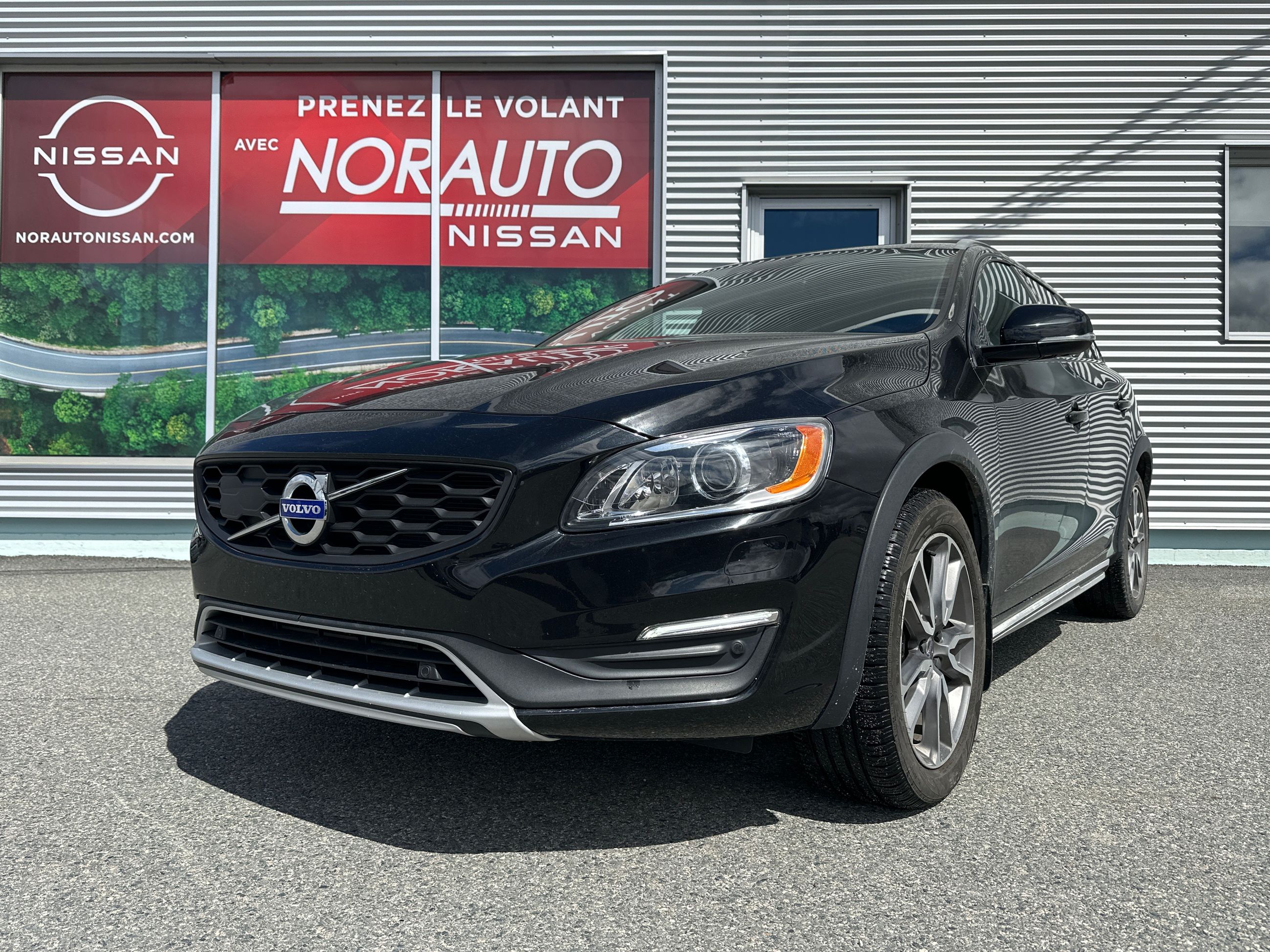 2018 Volvo V60 Cross Country T5 Premier AWD