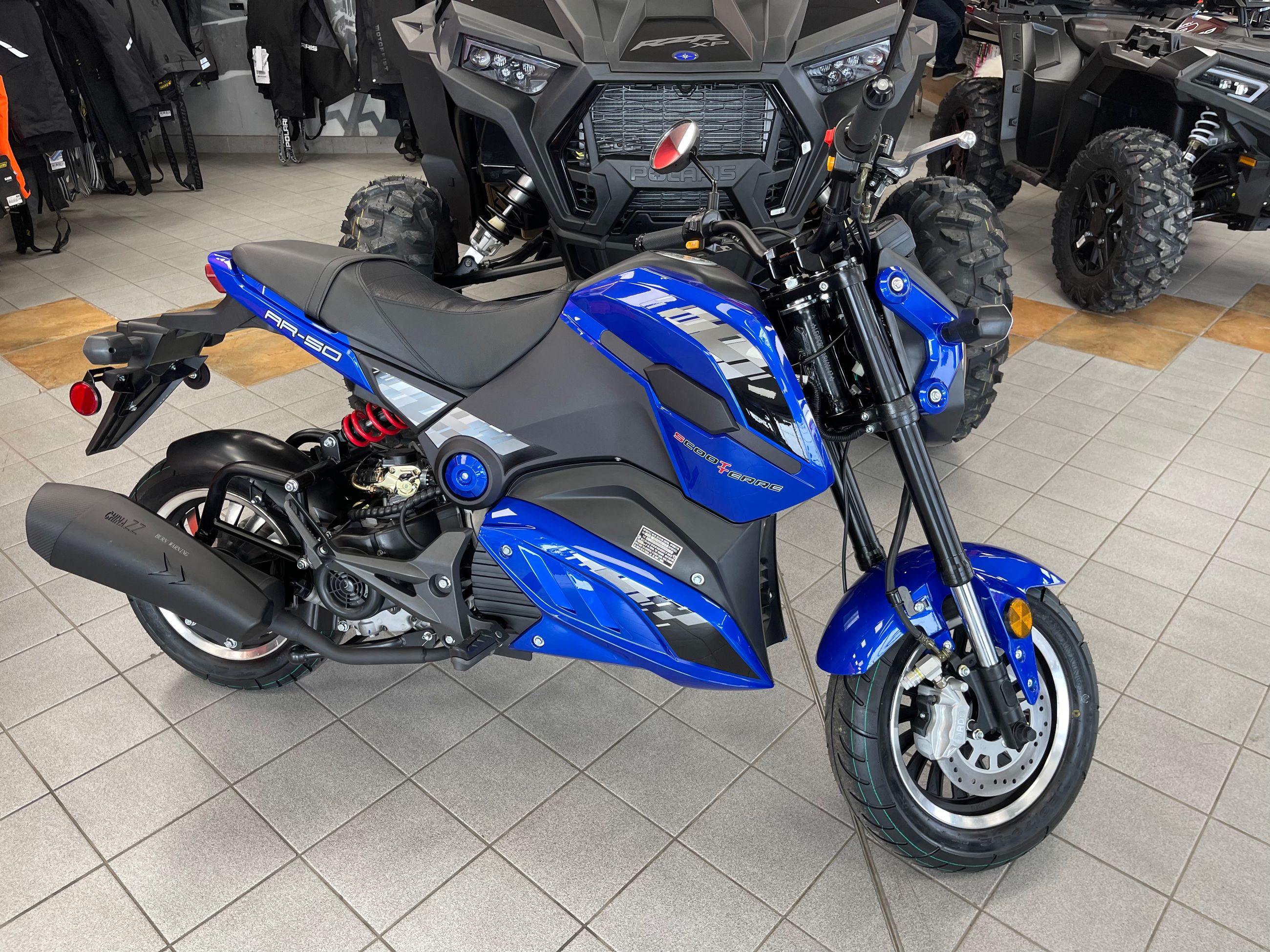 2022 SCOOTTERRE AR50