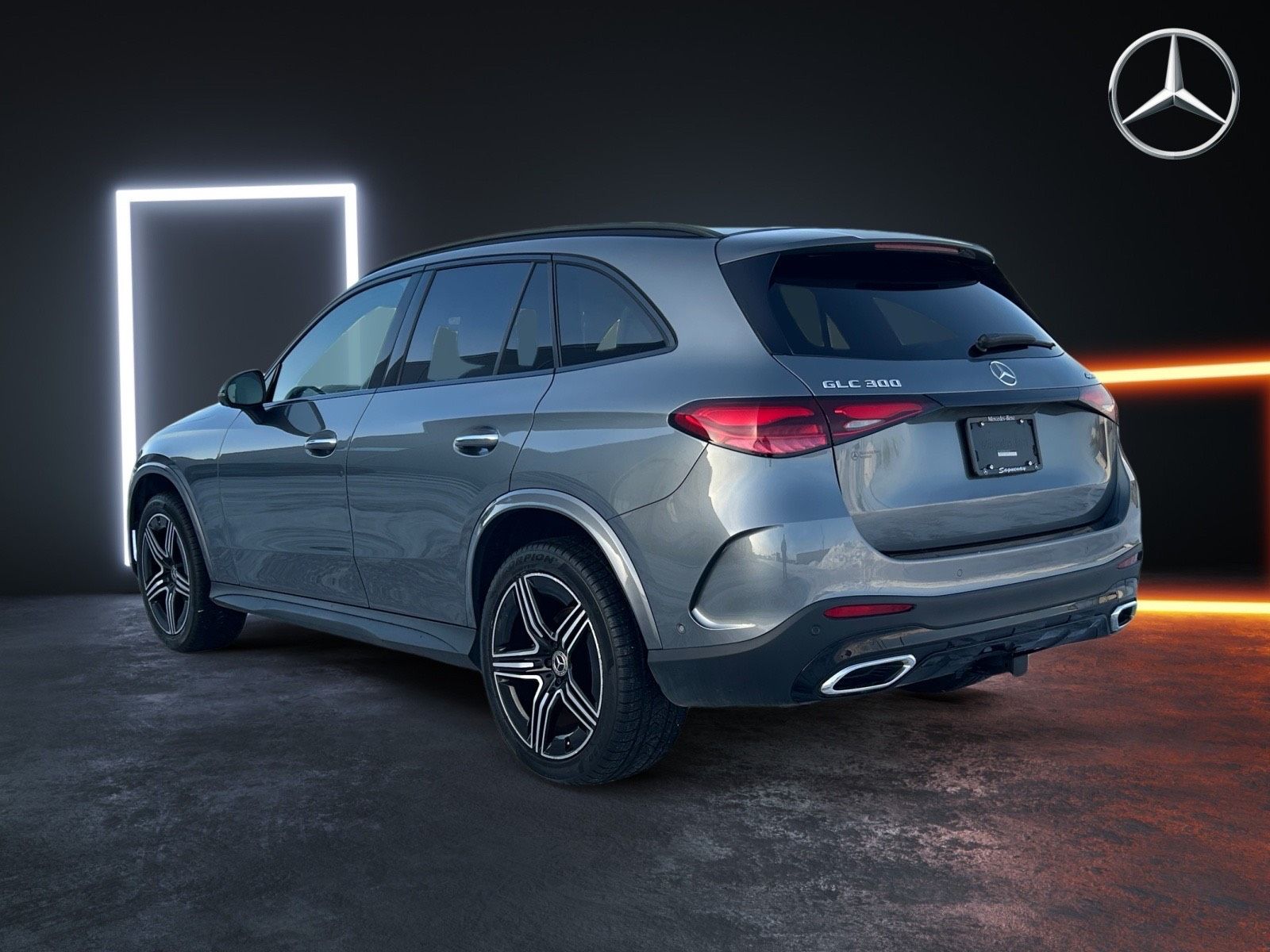 Mercedes-Benz GLC300 4MATIC SUV 2023