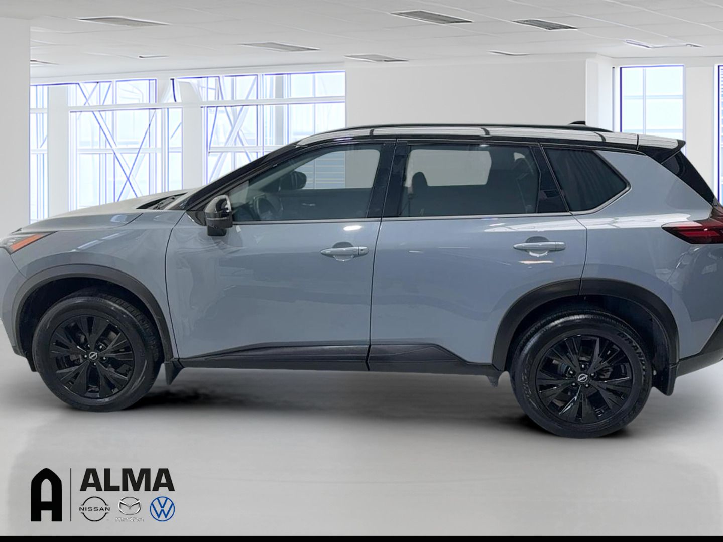 2023 Nissan Rogue SV Édition de minuit TI