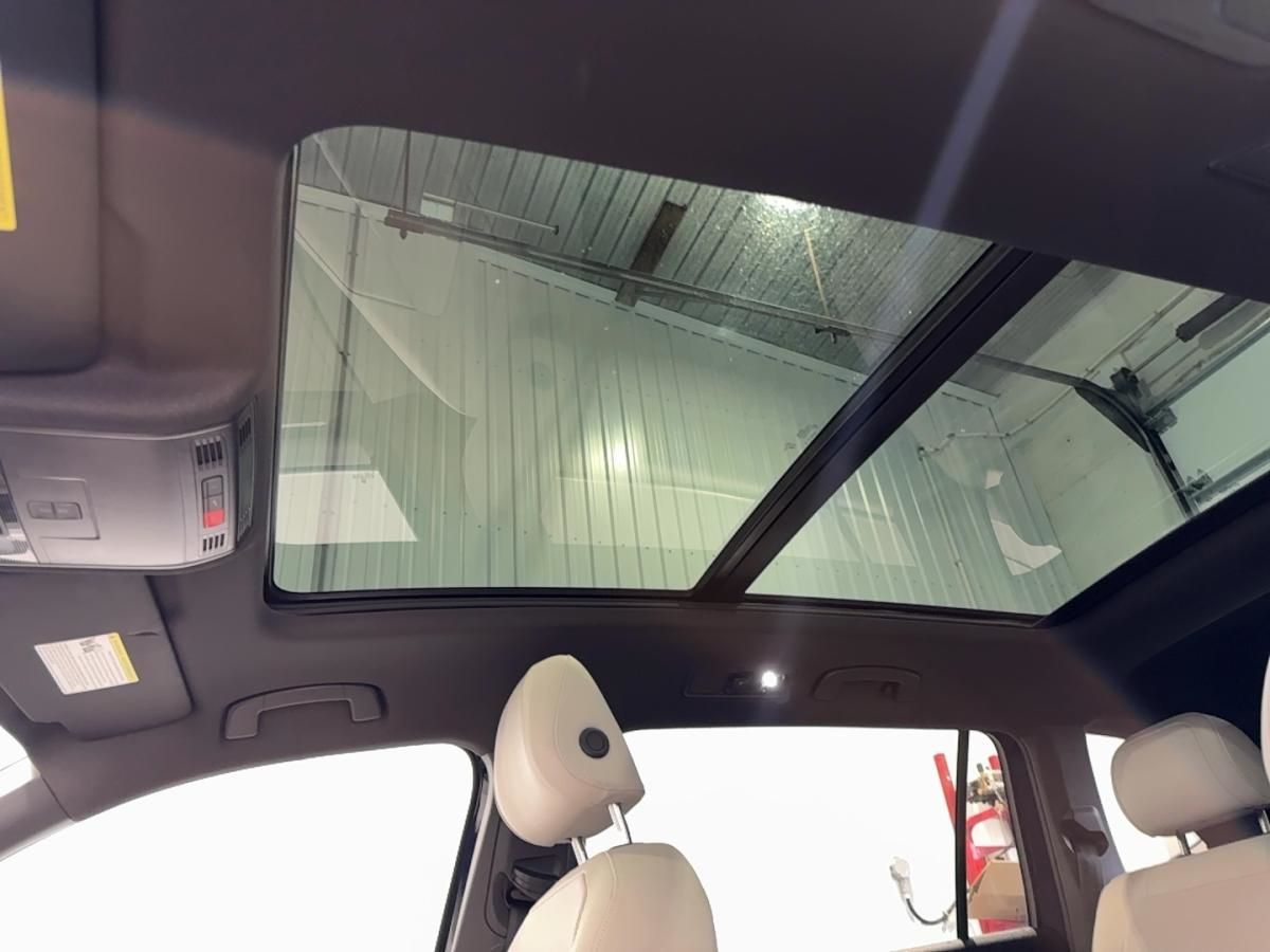 Volkswagen Tiguan Highline R-Line 4 MOTION AWD 2023 Volkswagen Tiguan Highline R-Line AWD 4MOTION 2023 à vendre