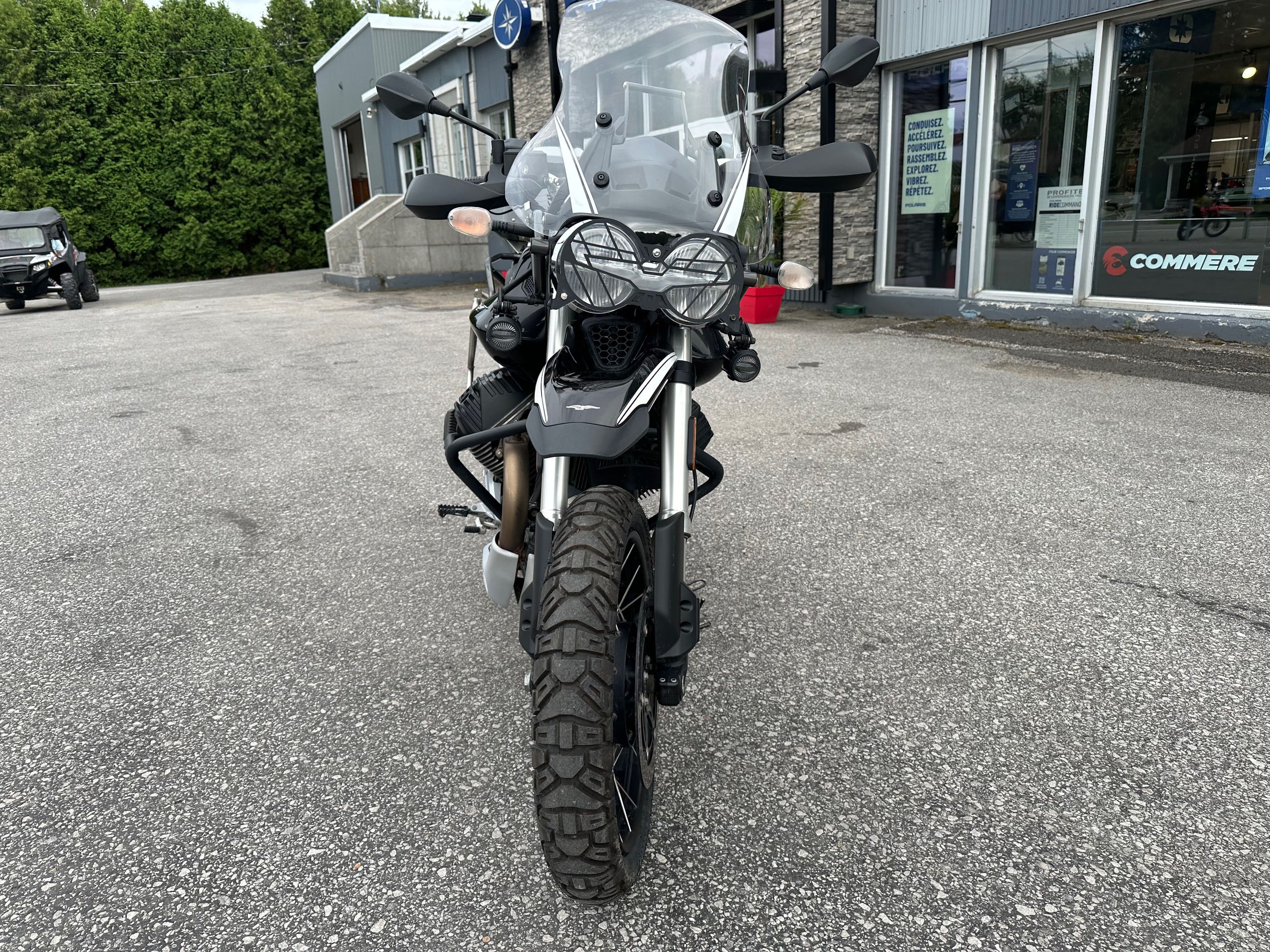 Moto Guzzi V85 TT ADV GUARDIA  2023