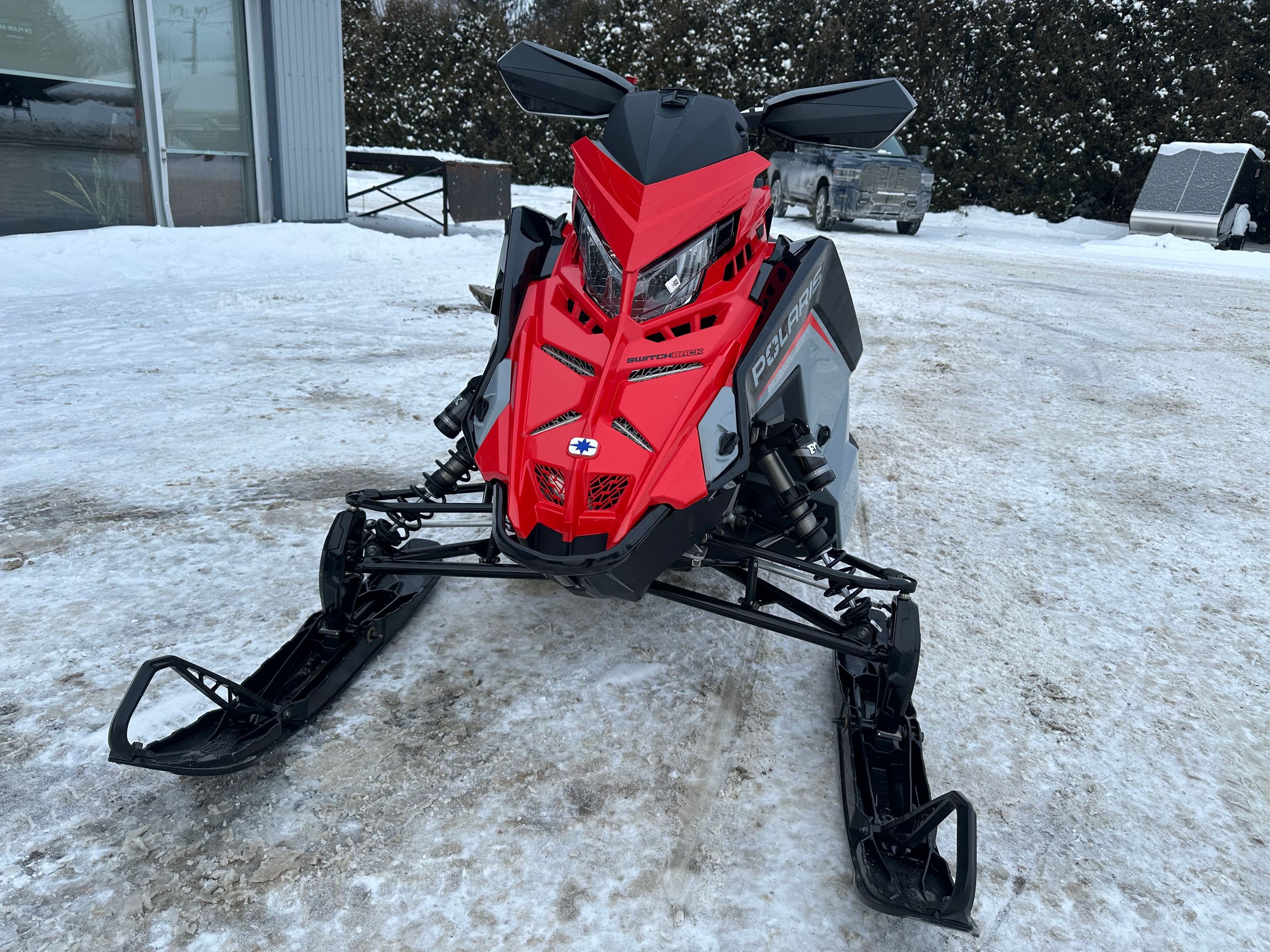 Polaris 650 SWITCHBACK XC 146 1.6 2 ans de garantie ou 2000$ de rabais 2025