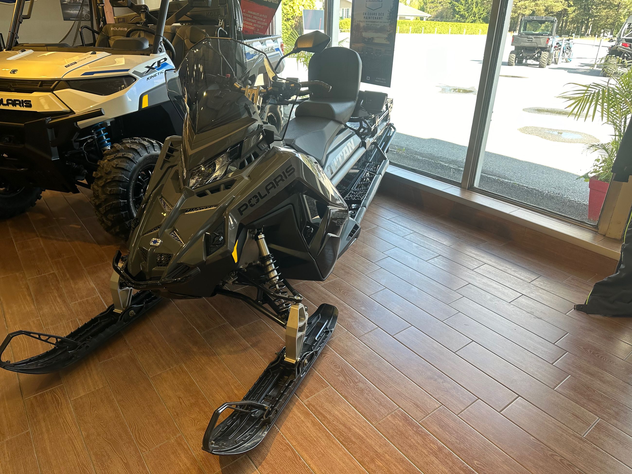 2025 Polaris 650 TITAN ADVENTURE 155 1.8 7S