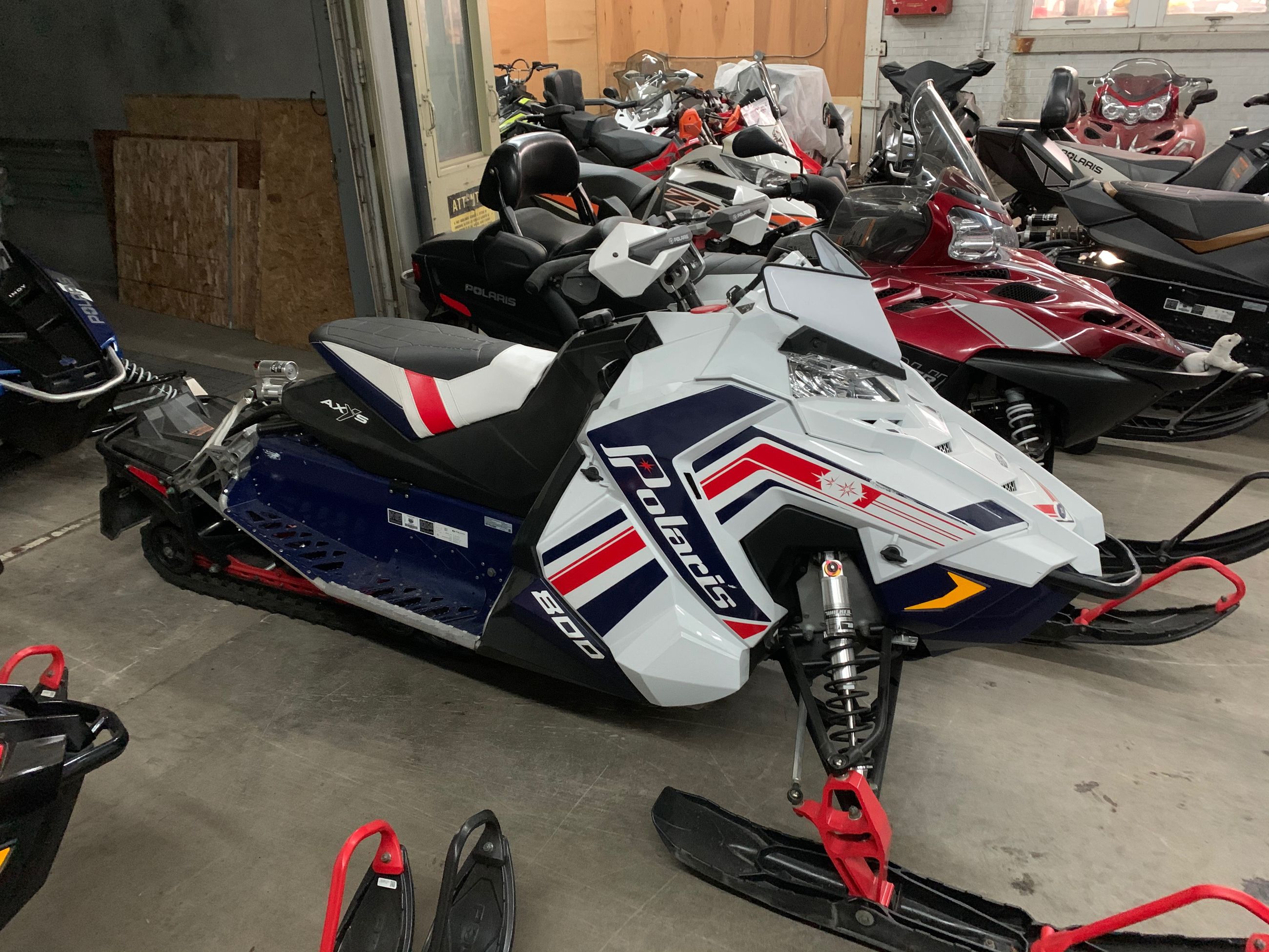 St Casimir Autos Polaris Inc Pre Owned 2017 Polaris 800 Switchback Pro S Le Garantie 9 Decembre 2020 For Sale