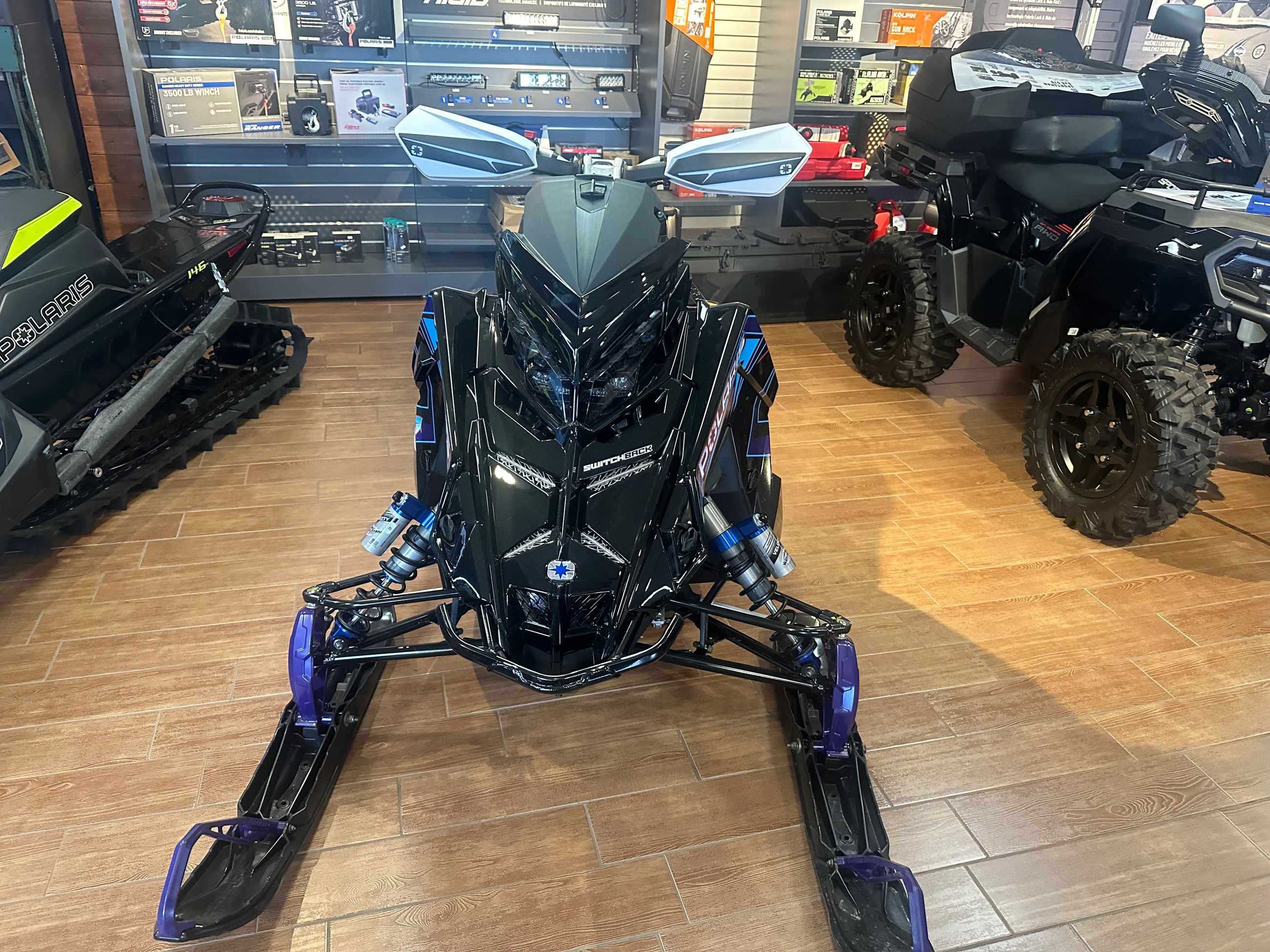 Polaris PATRIOT 9R SWITCHBACK ASSAULT 146 LE 70 edition 2025